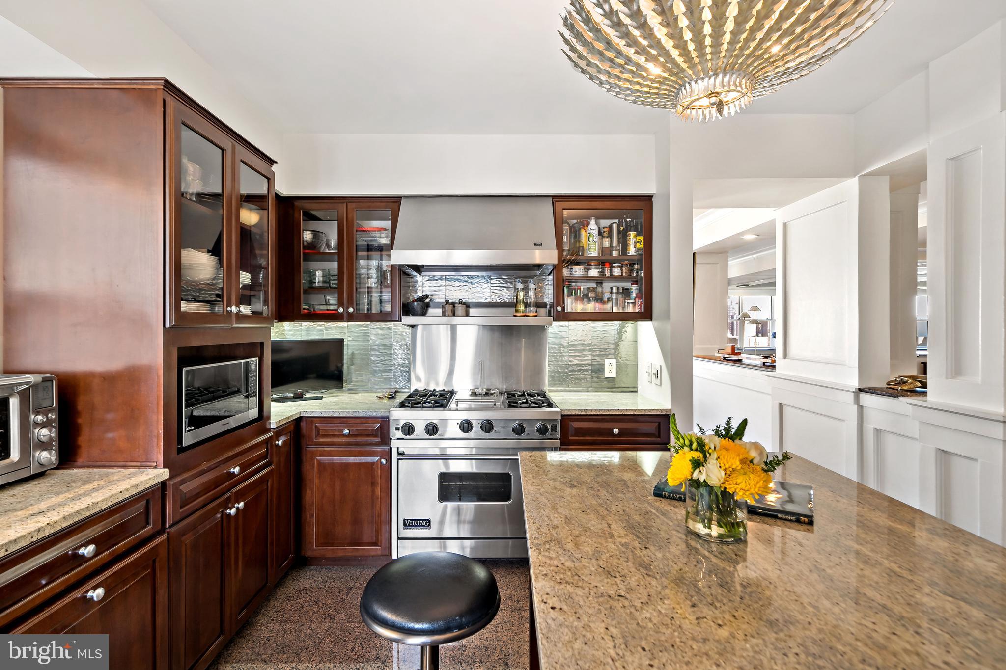 RITTENHOUSE SQUARE - Residential