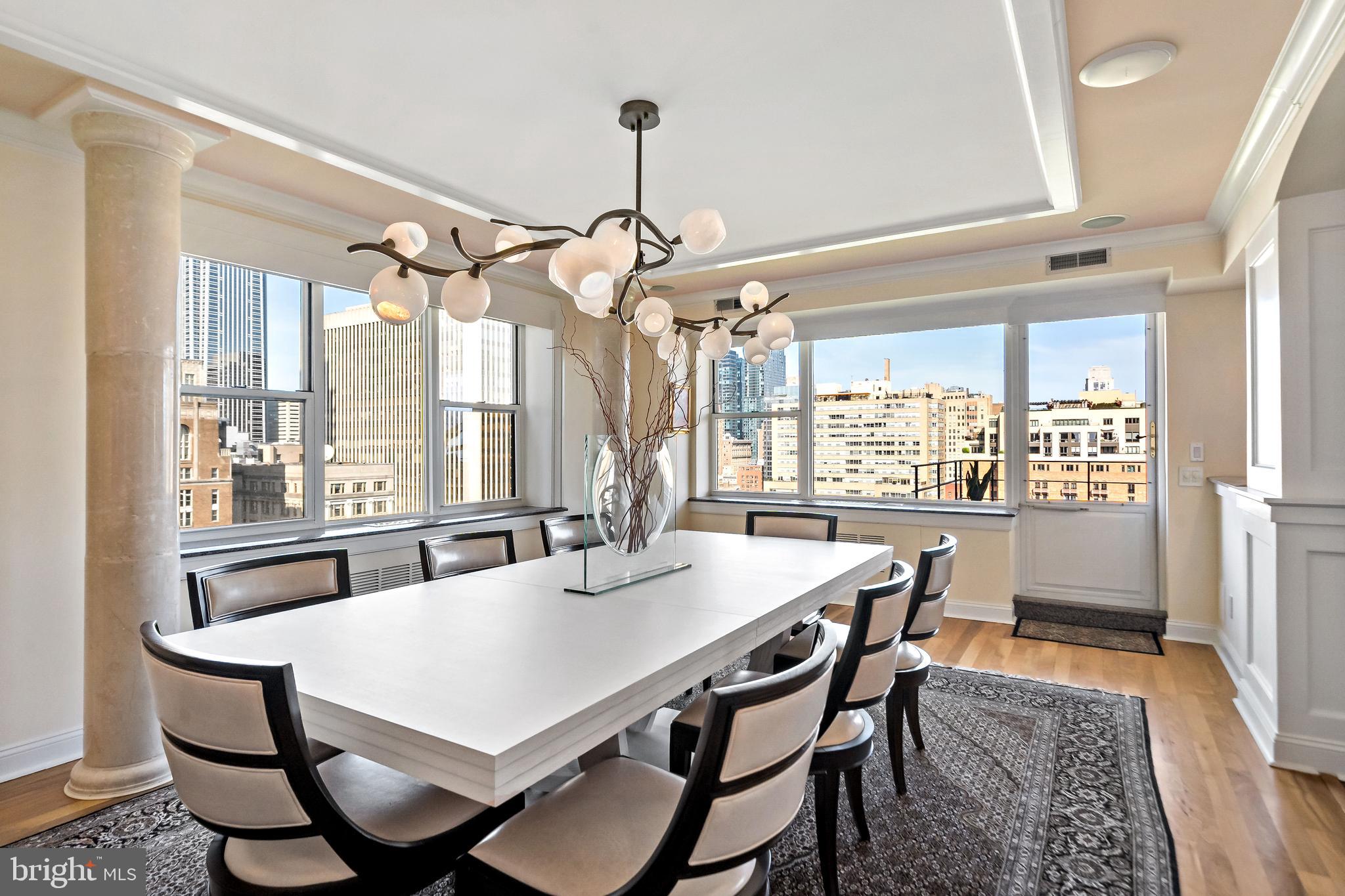 RITTENHOUSE SQUARE - Residential