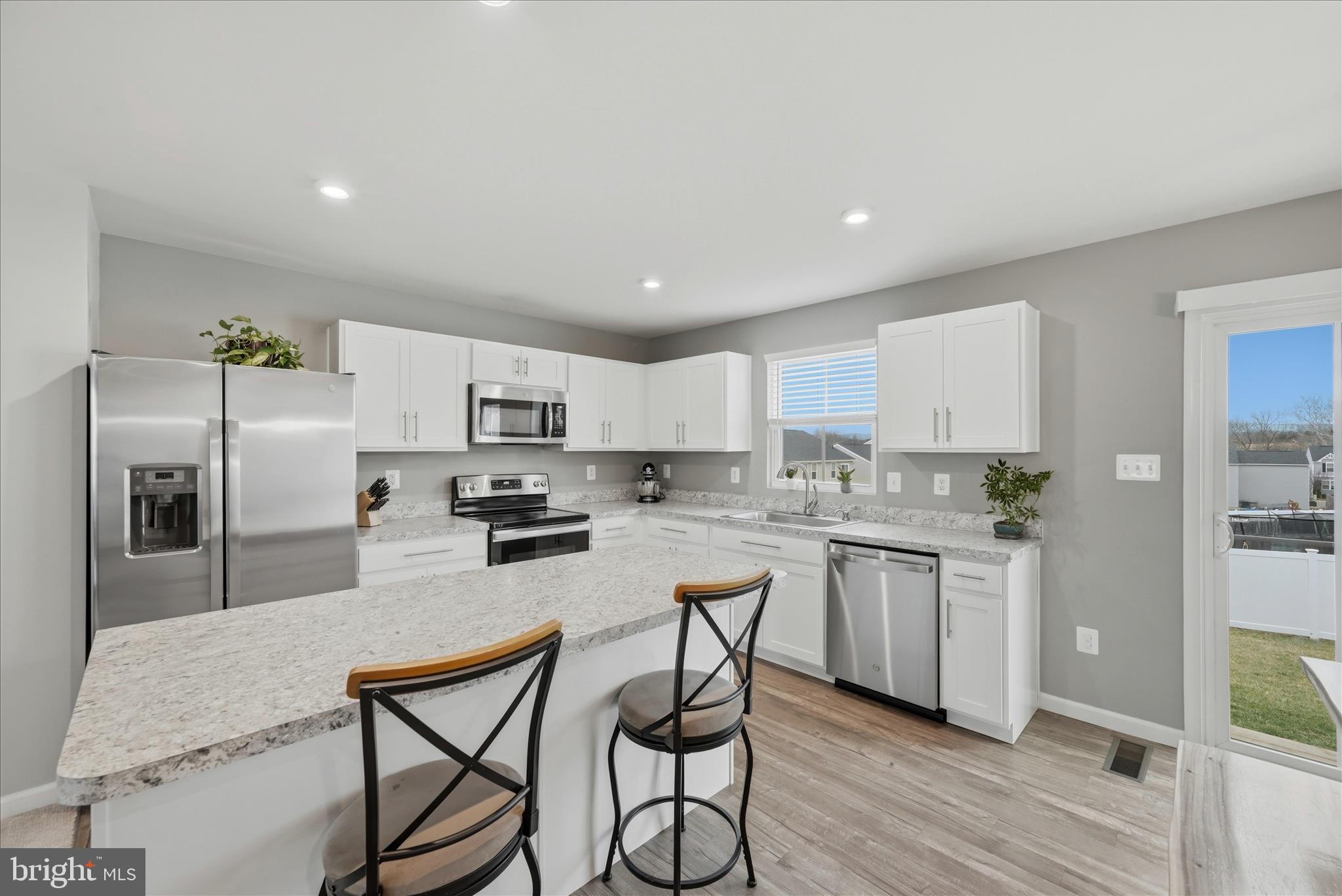 THE VILLAGE AT MIDDLETOWN - Residential