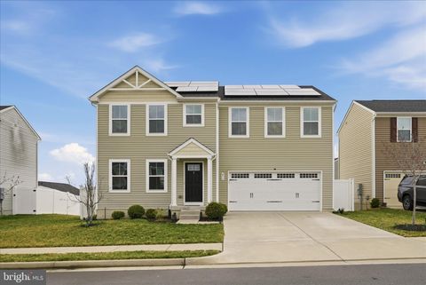 Homes For Sale - 471 Coville Street<br/> Frederick County, MIDDLETOWN, VA 22645