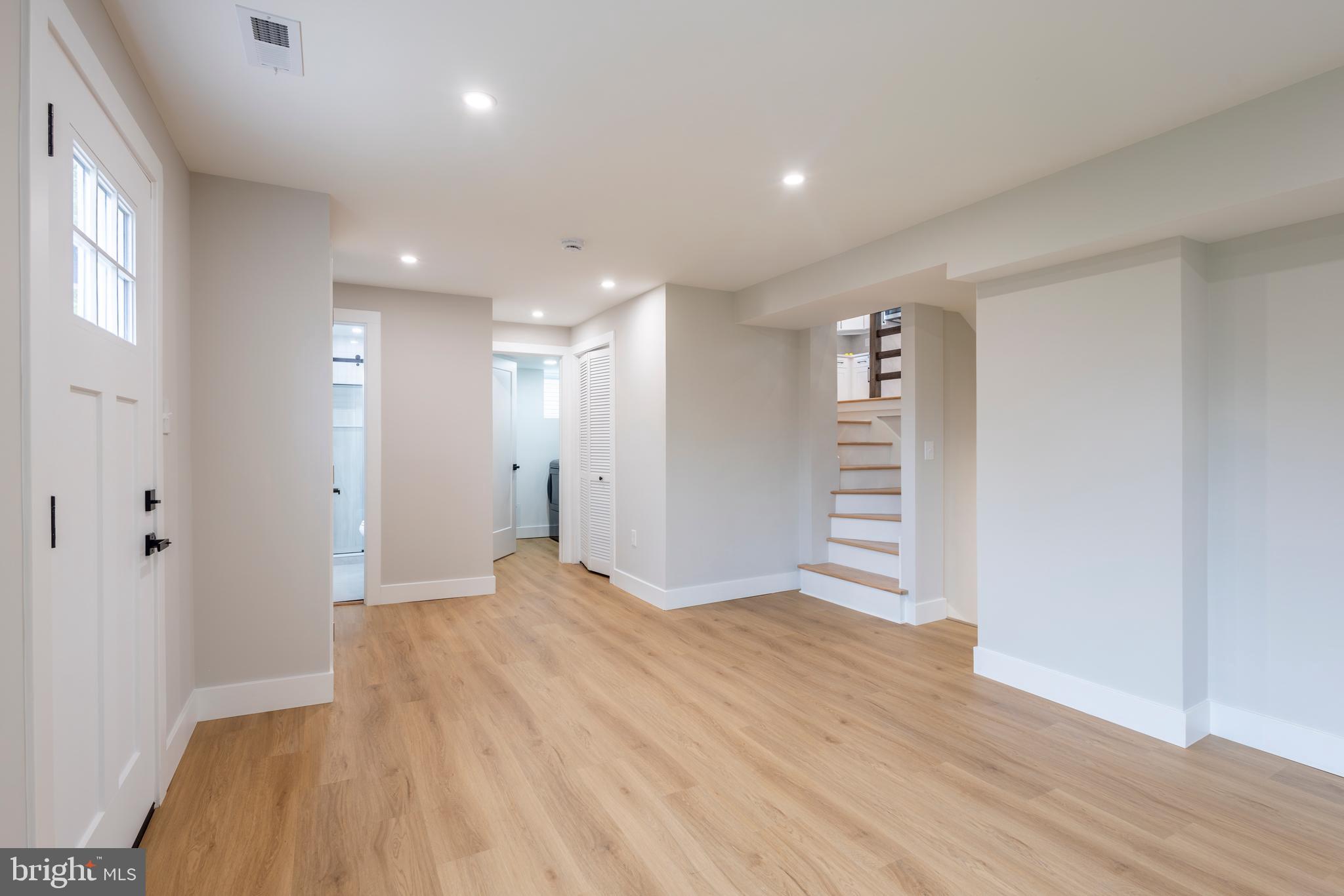 PLEASANTDALE - Residential