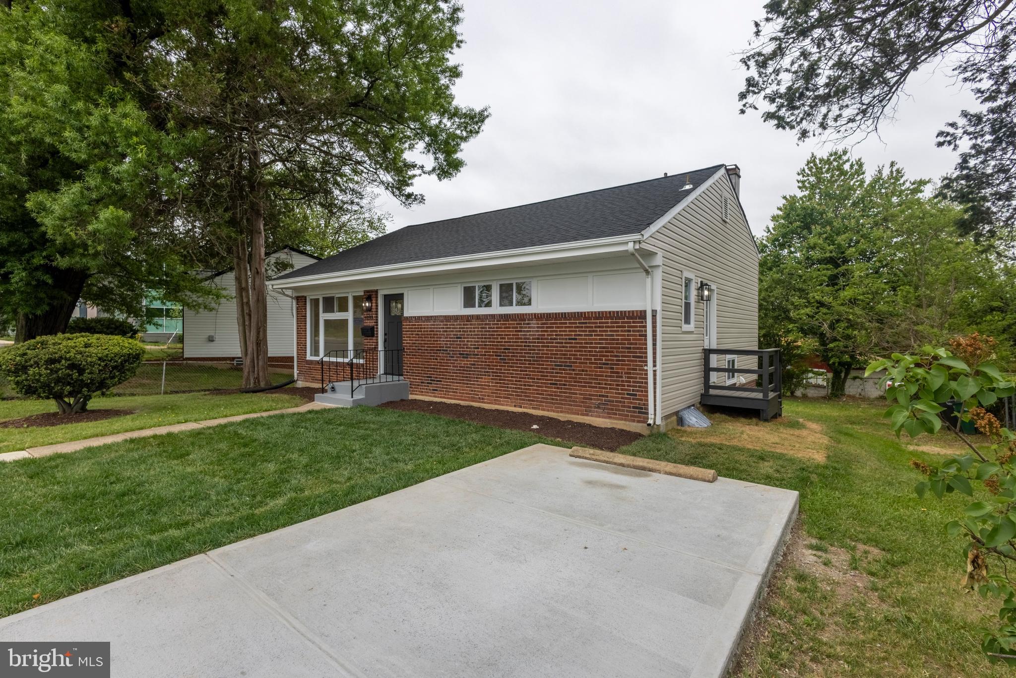 6233 ADDISON ROAD