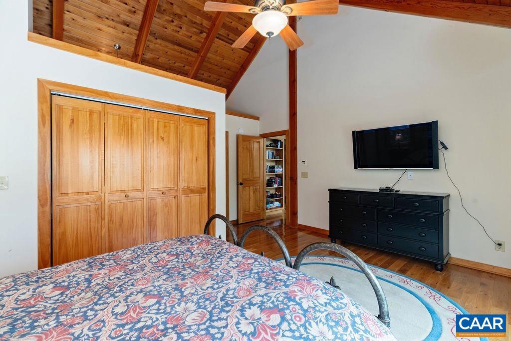 WINTERGREEN RESORT - Residential