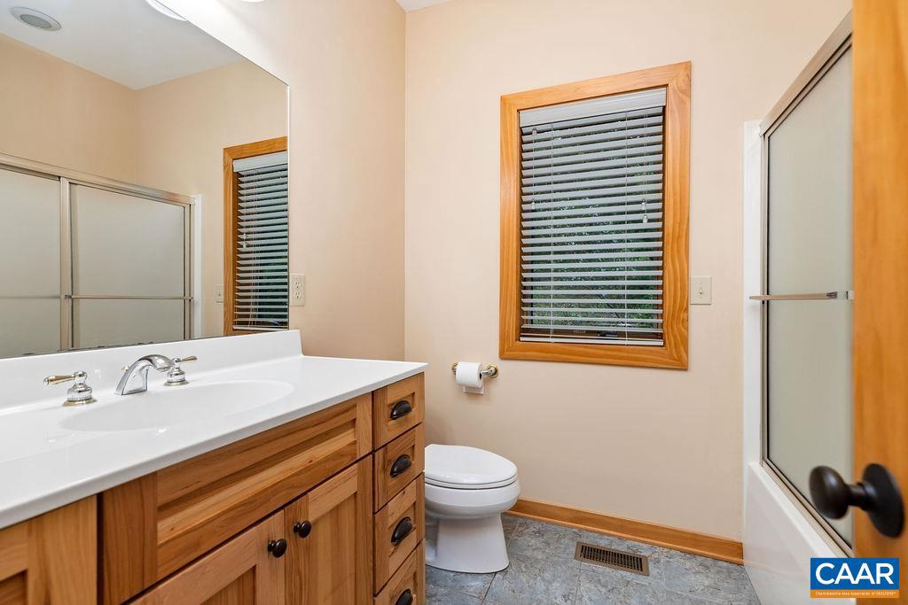 WINTERGREEN RESORT - Residential