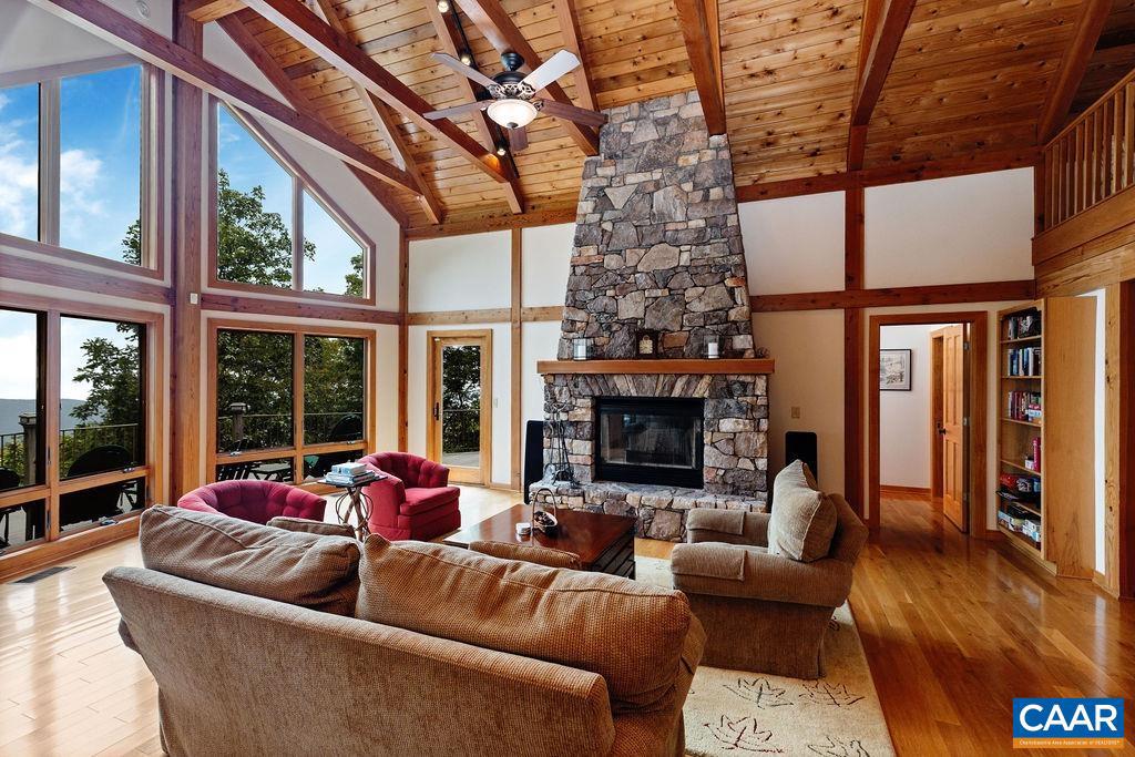 WINTERGREEN RESORT - Residential