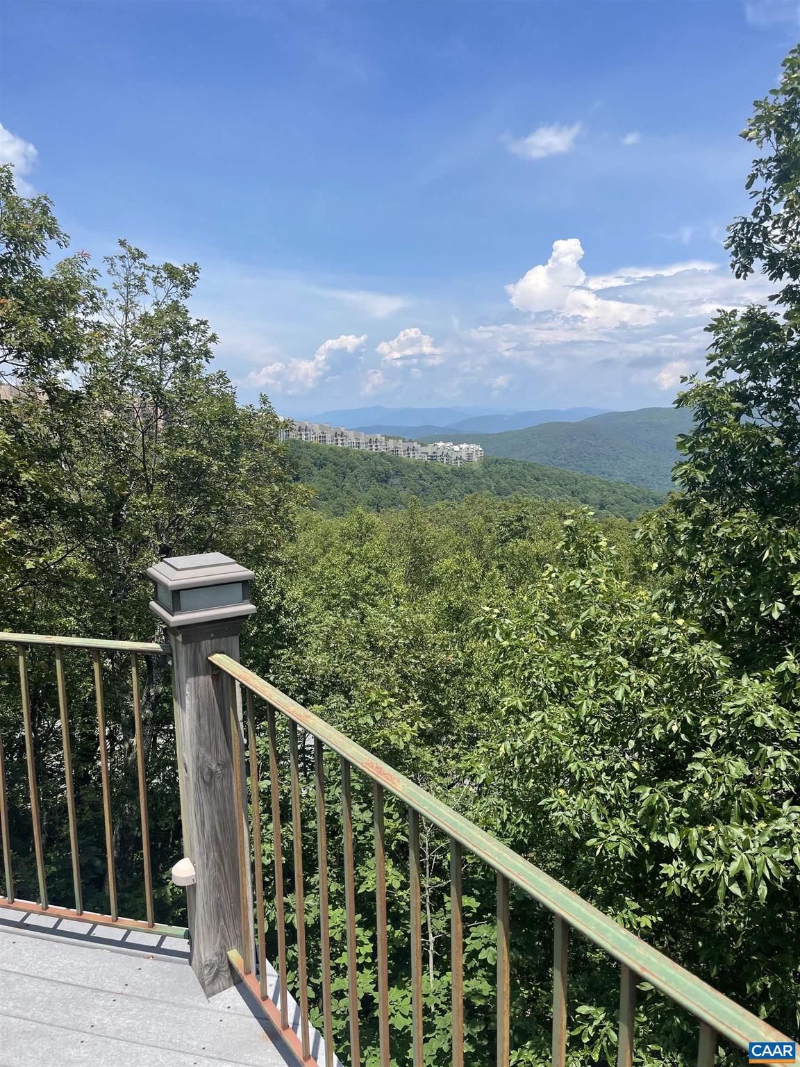 WINTERGREEN RESORT - Residential