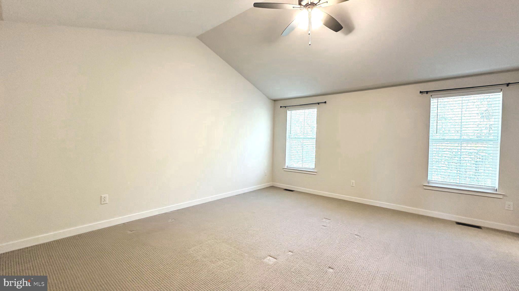 WALNUT CREEK AT MONT - Residential