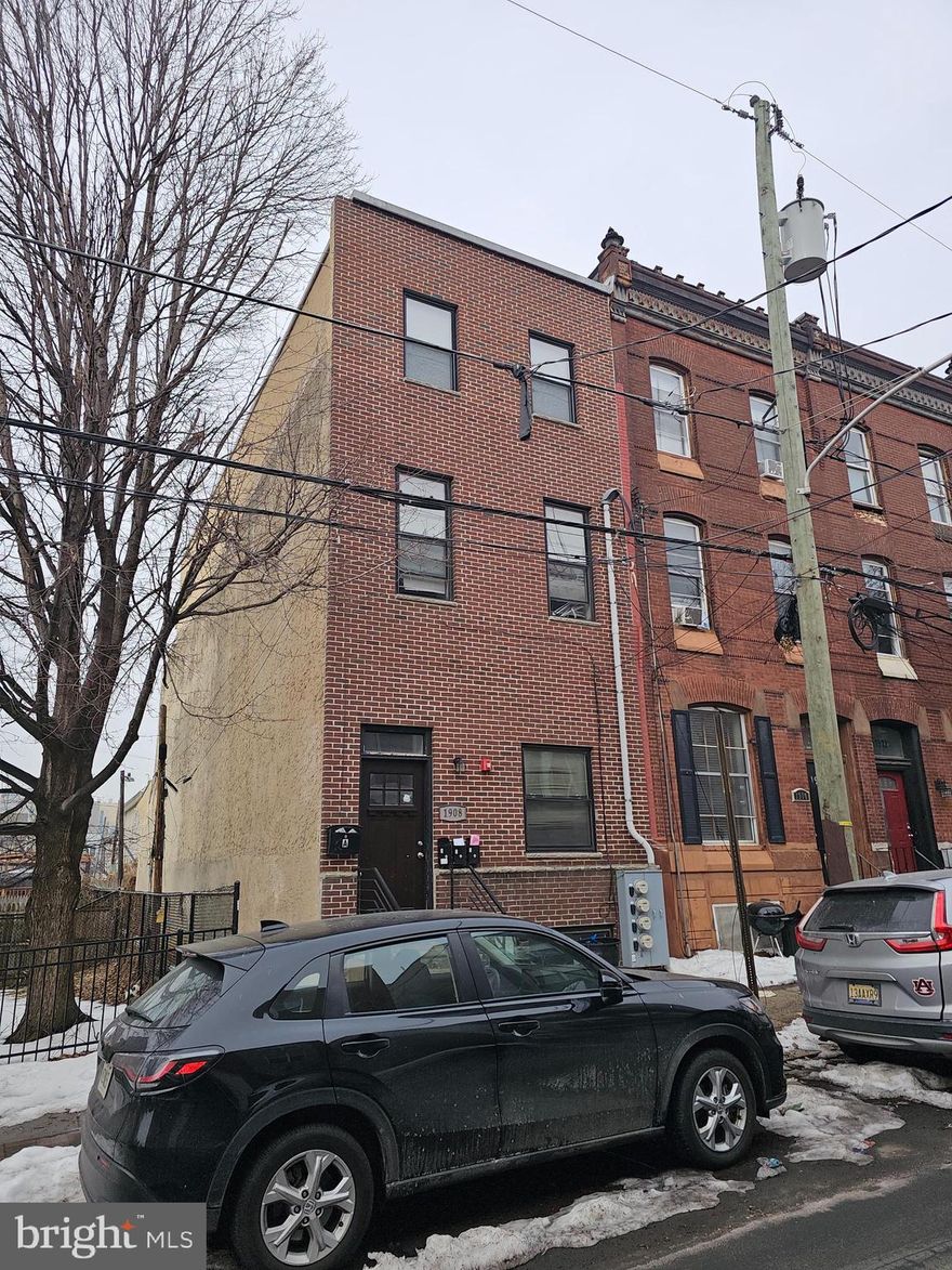 This Triplex is 3, 2 Bedroom, 2 Bathroom each unit, bringing in $6000, per month. The property was redone 2 years ago. all brand new throughout.