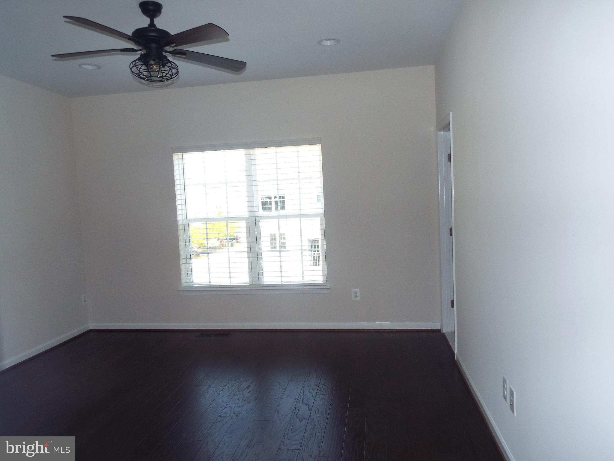 MAYFAIR - Residential Lease