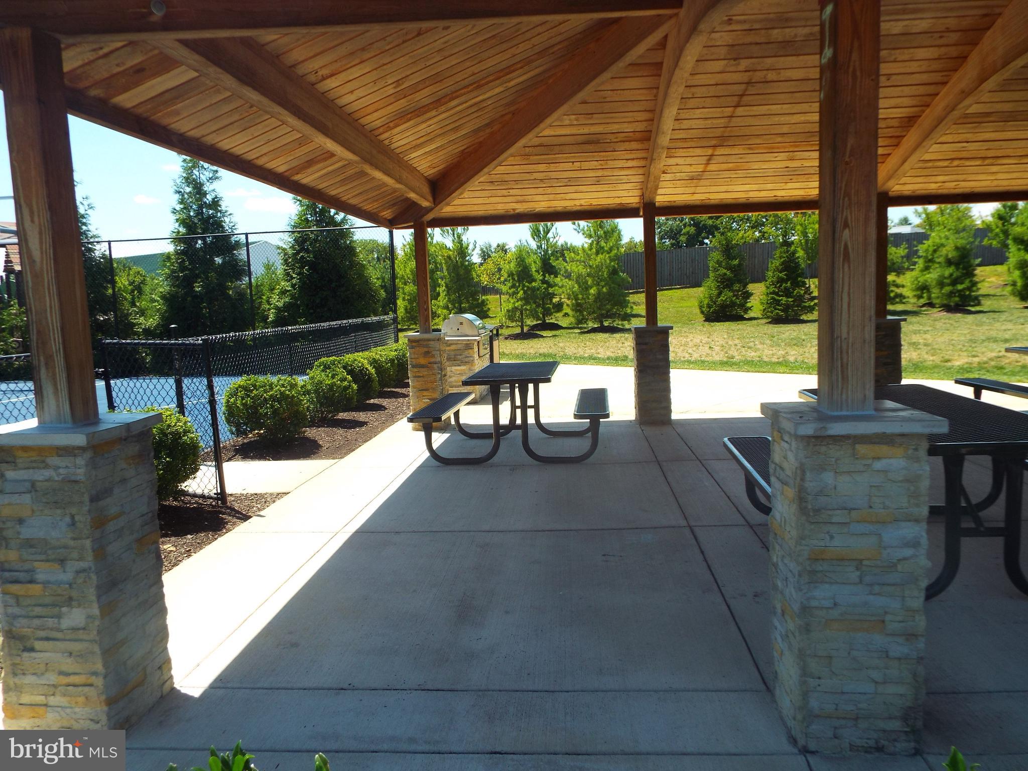 MAYFAIR - Residential Lease