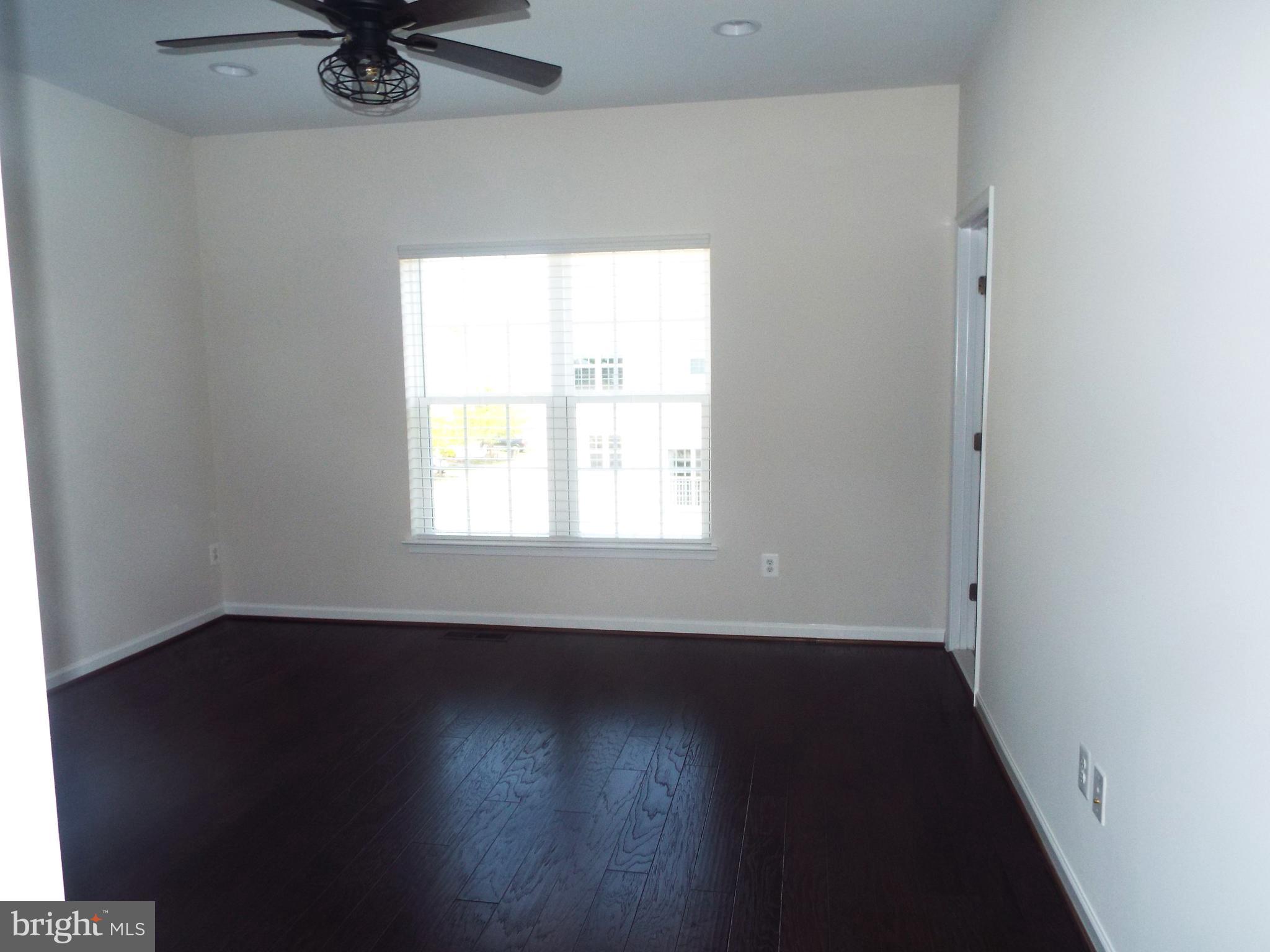 MAYFAIR - Residential Lease