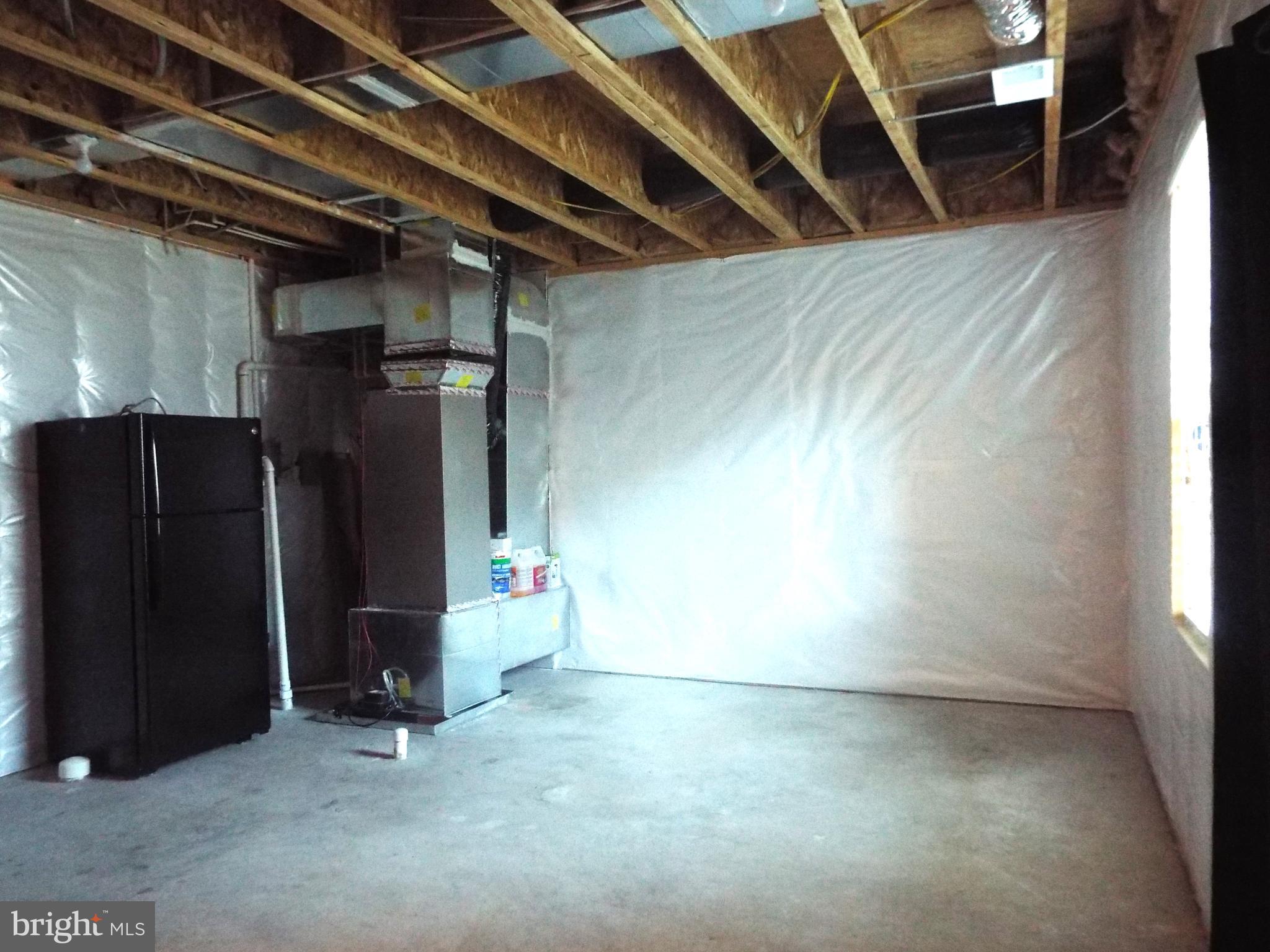 MAYFAIR - Residential Lease