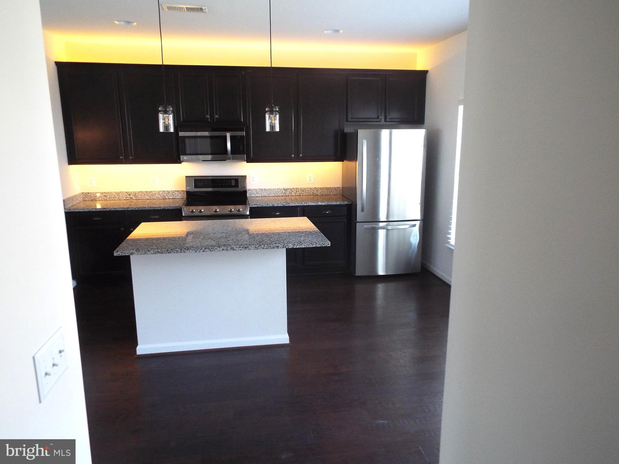 MAYFAIR - Residential Lease