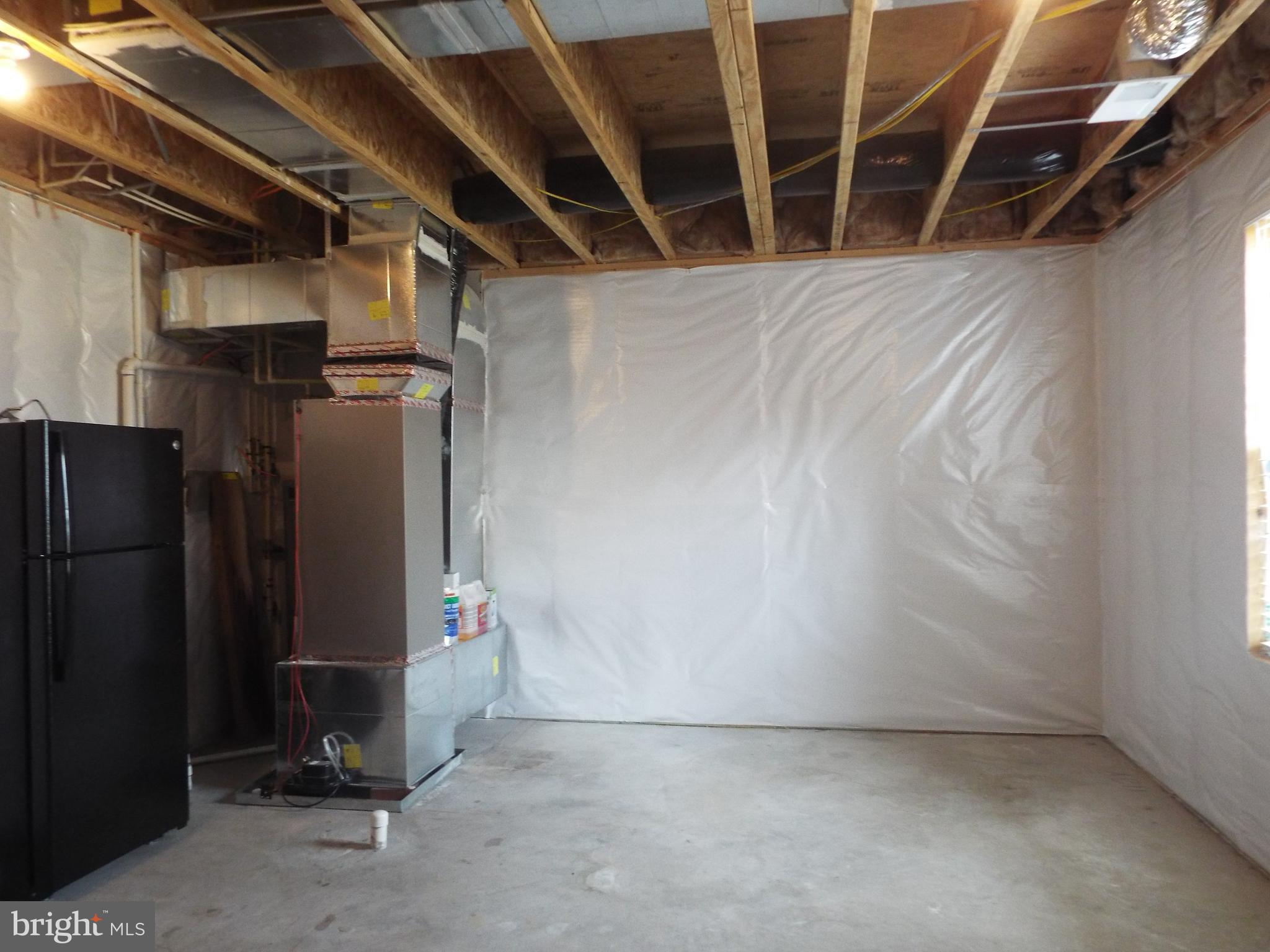 MAYFAIR - Residential Lease