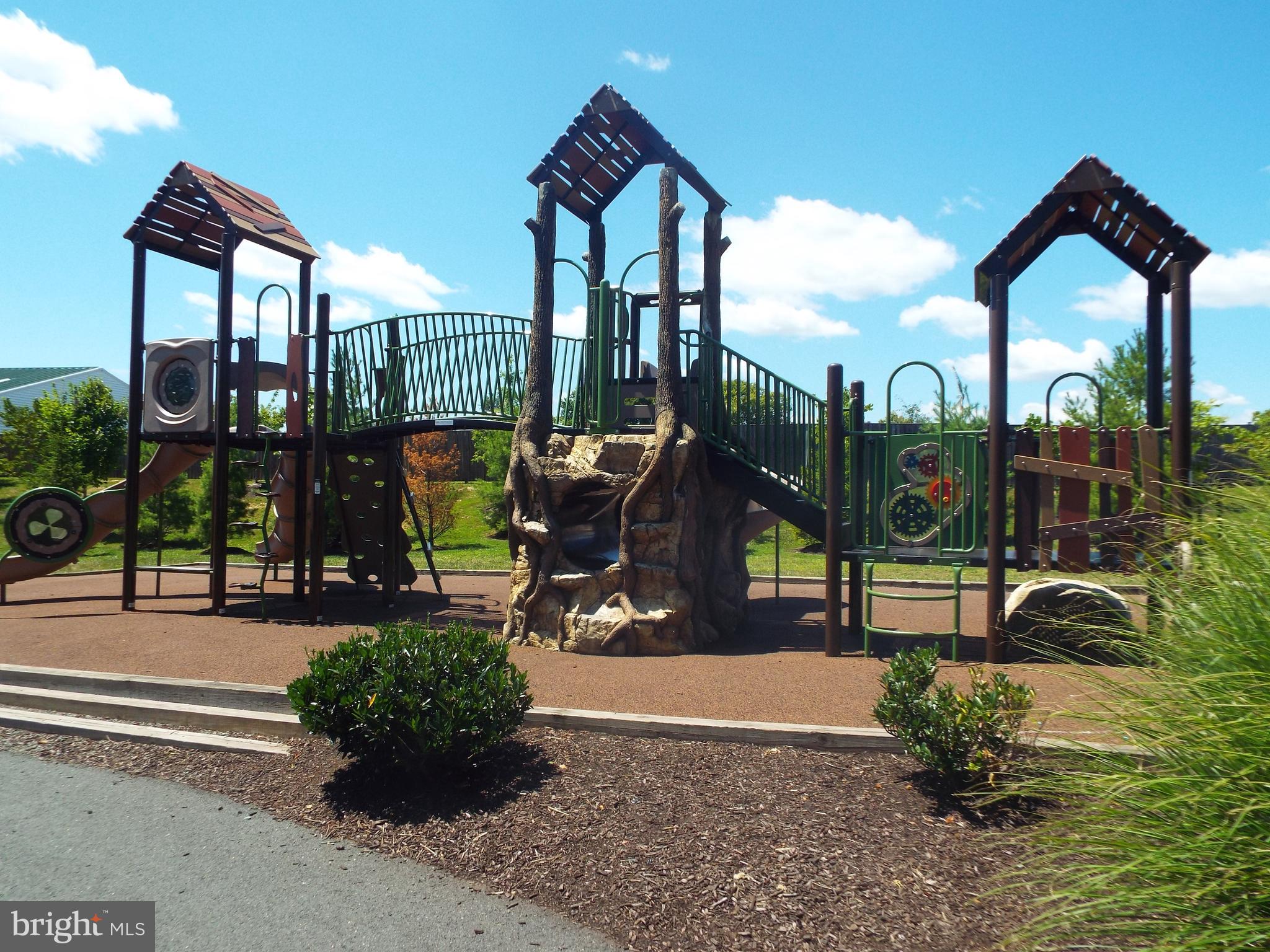 MAYFAIR - Residential Lease