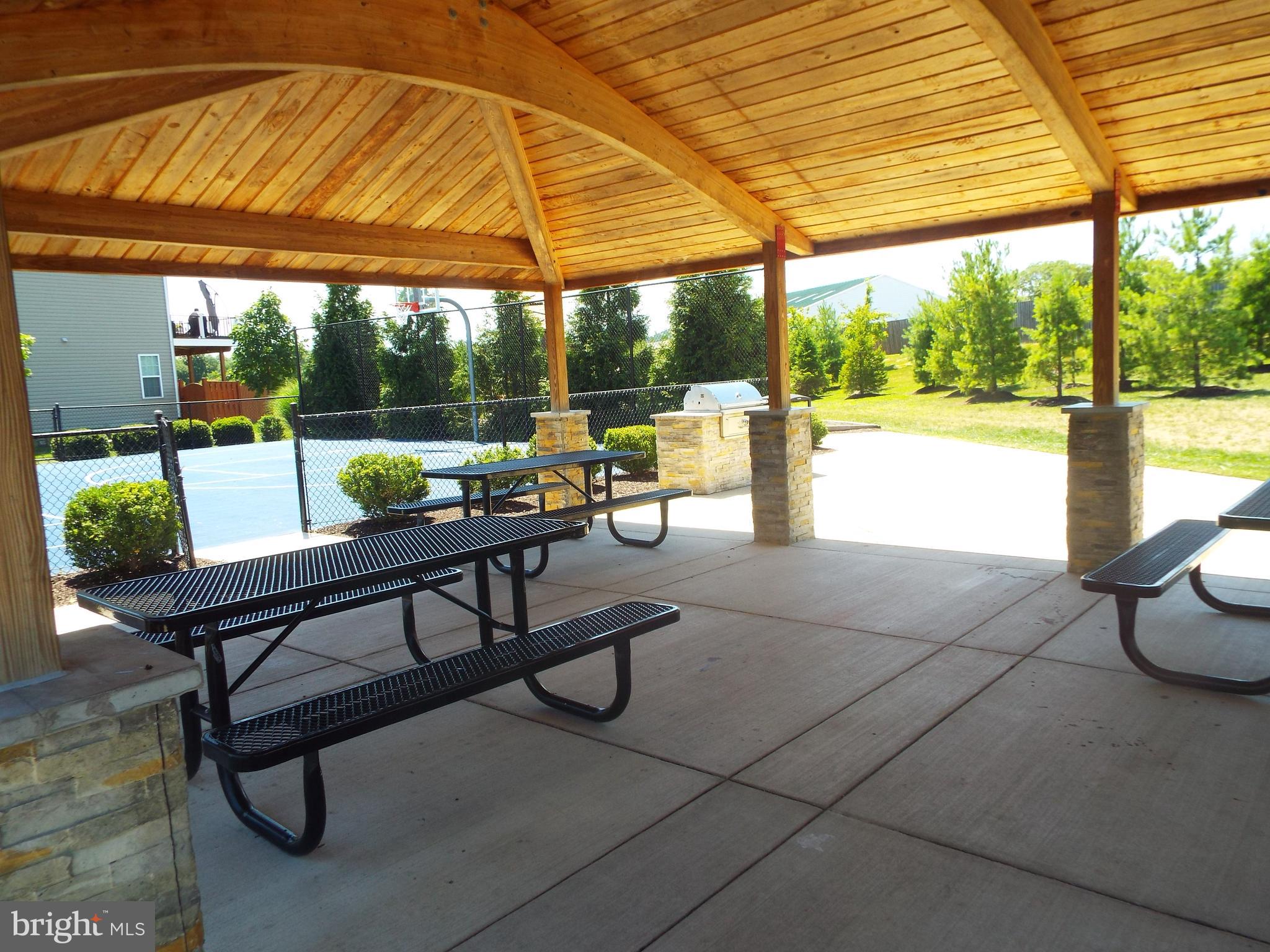 MAYFAIR - Residential Lease