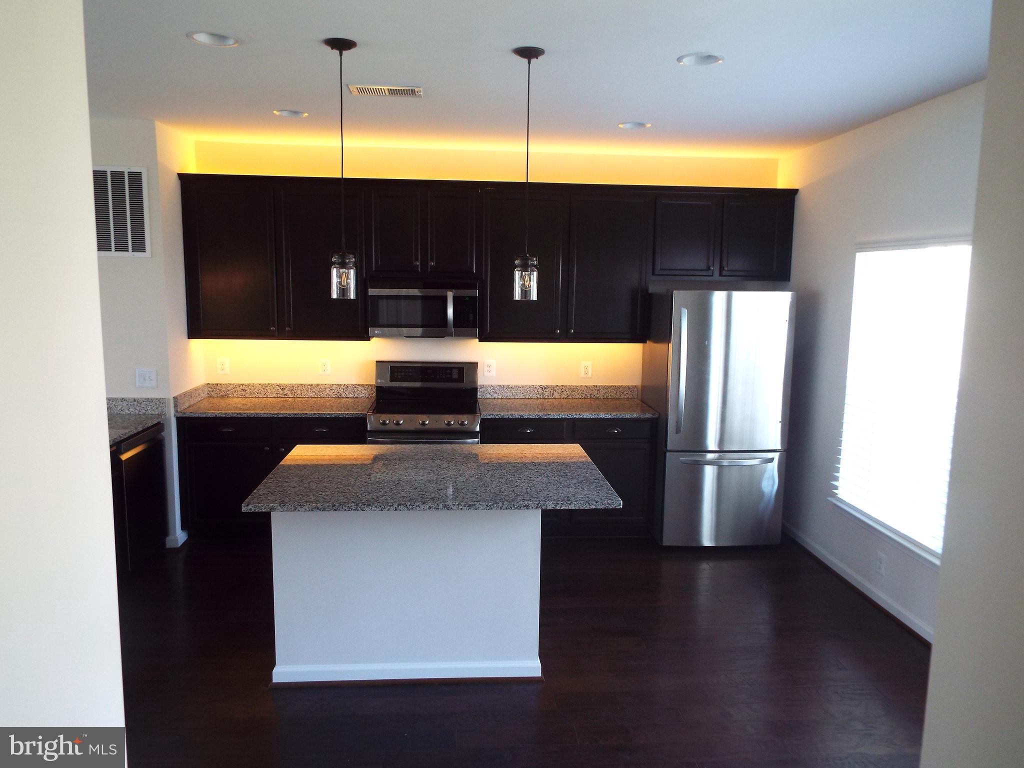 MAYFAIR - Residential Lease