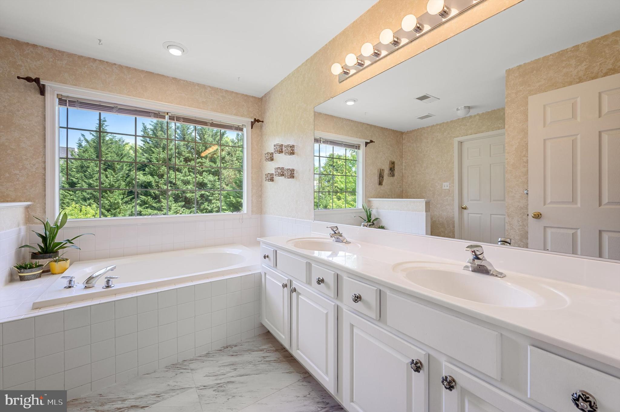 BRECKENRIDGE - Residential