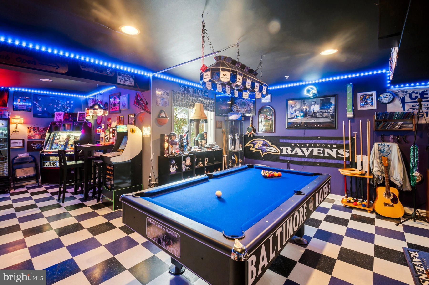 TUCKER WOODS - Residential