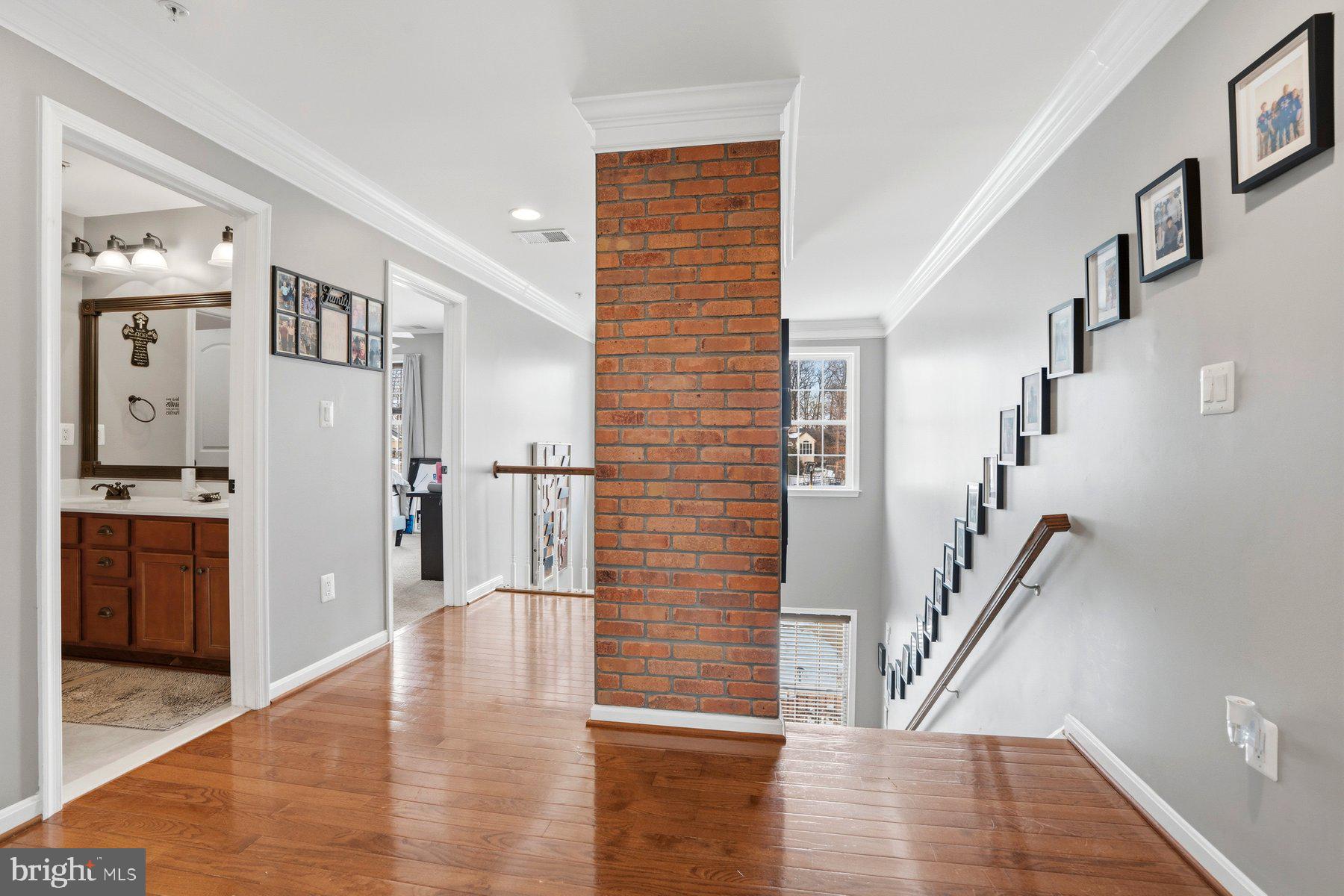 TUCKER WOODS - Residential