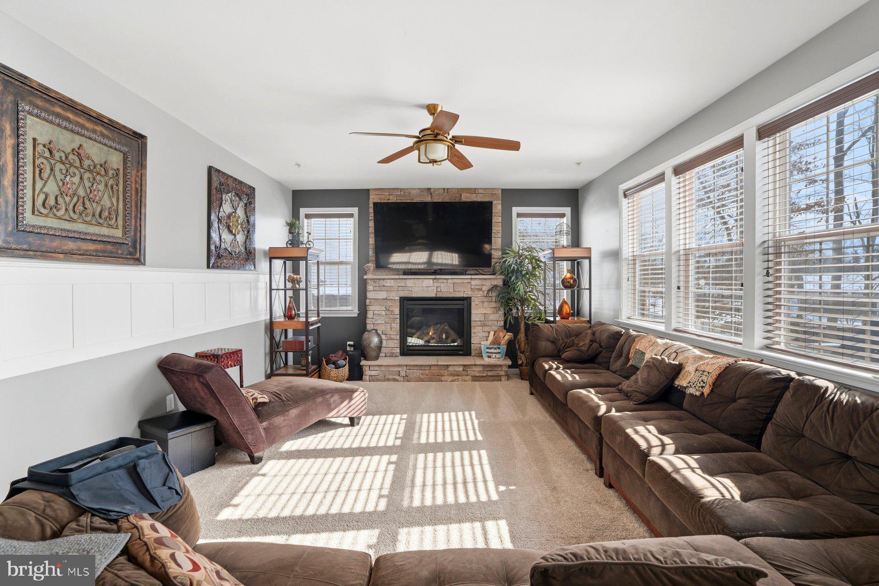 TUCKER WOODS - Residential