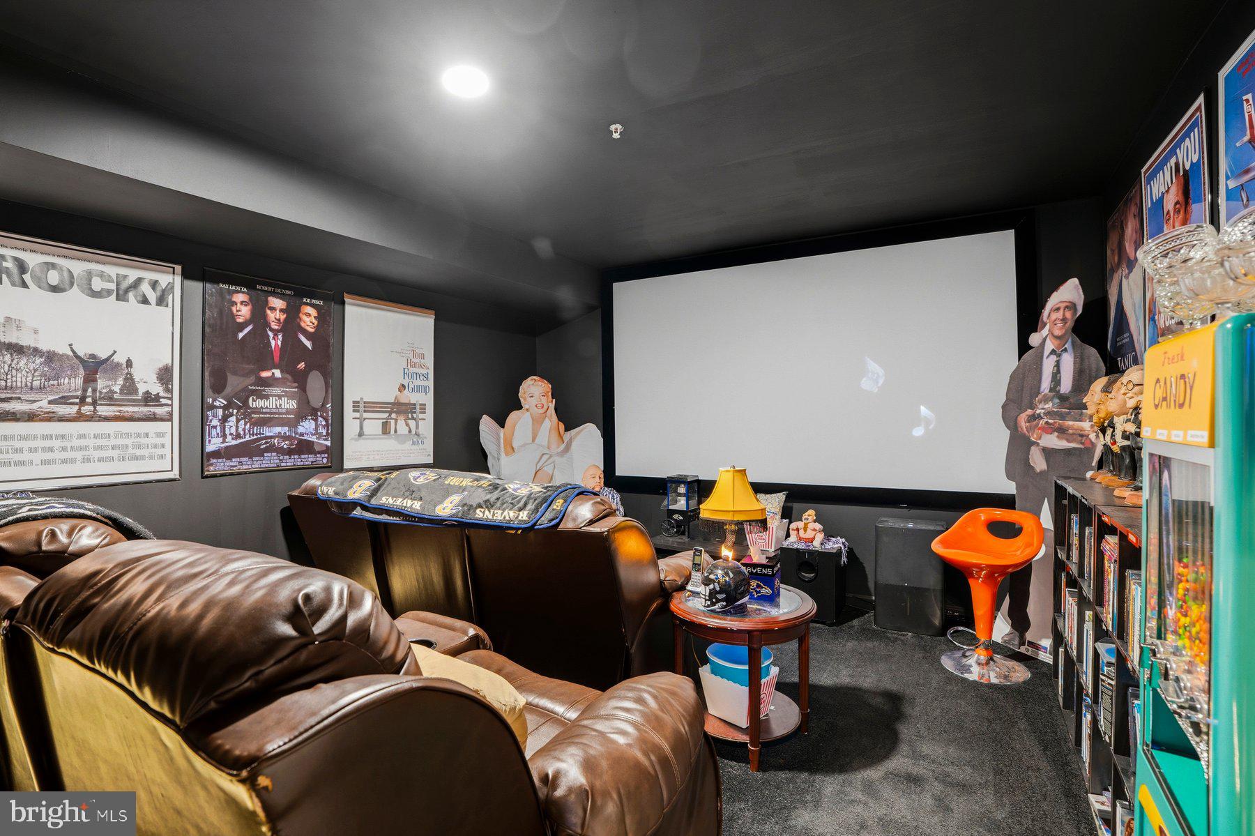 TUCKER WOODS - Residential