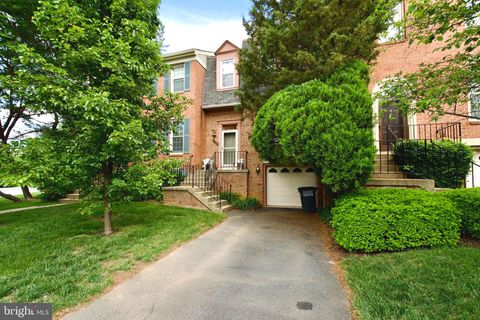 4024 NICHOLAS COURT FAIRFAX VA 22033