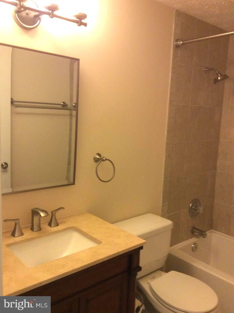 NEWINGTON FOREST - Residential