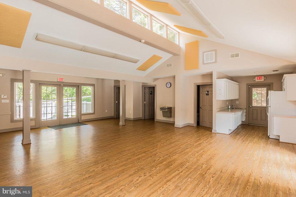 NEWINGTON FOREST - Residential