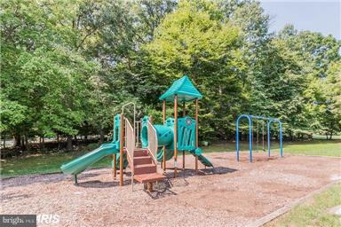 NEWINGTON FOREST - Residential