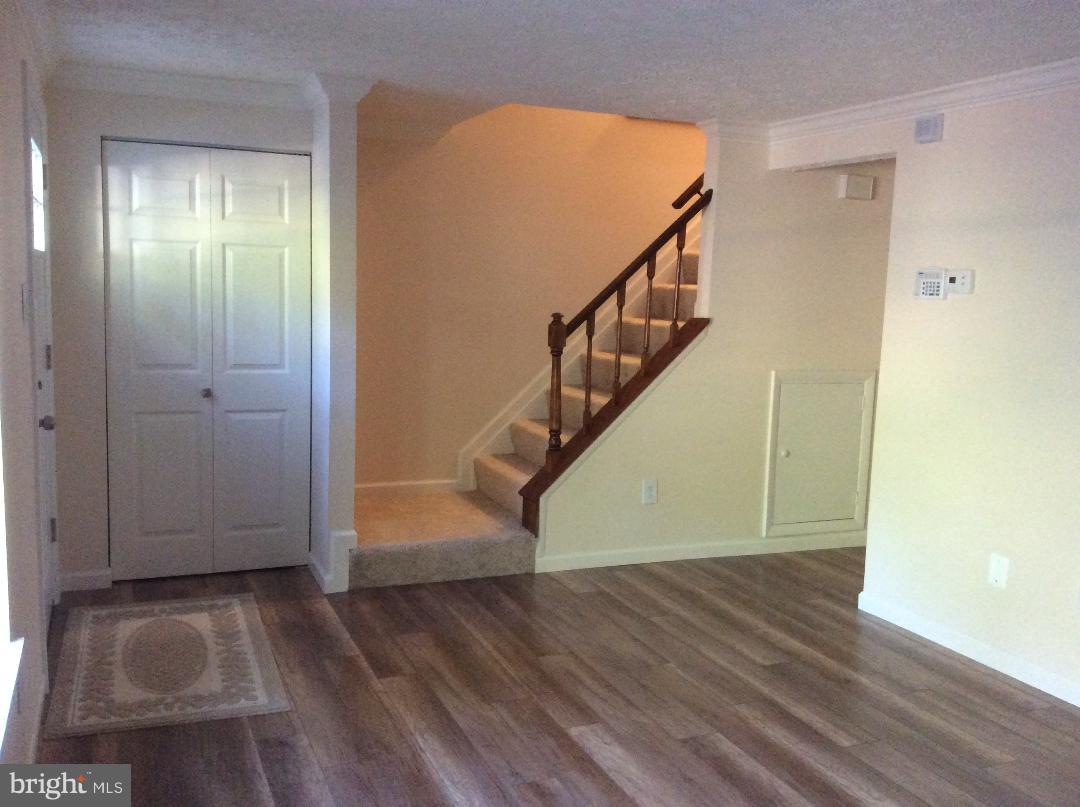 NEWINGTON FOREST - Residential