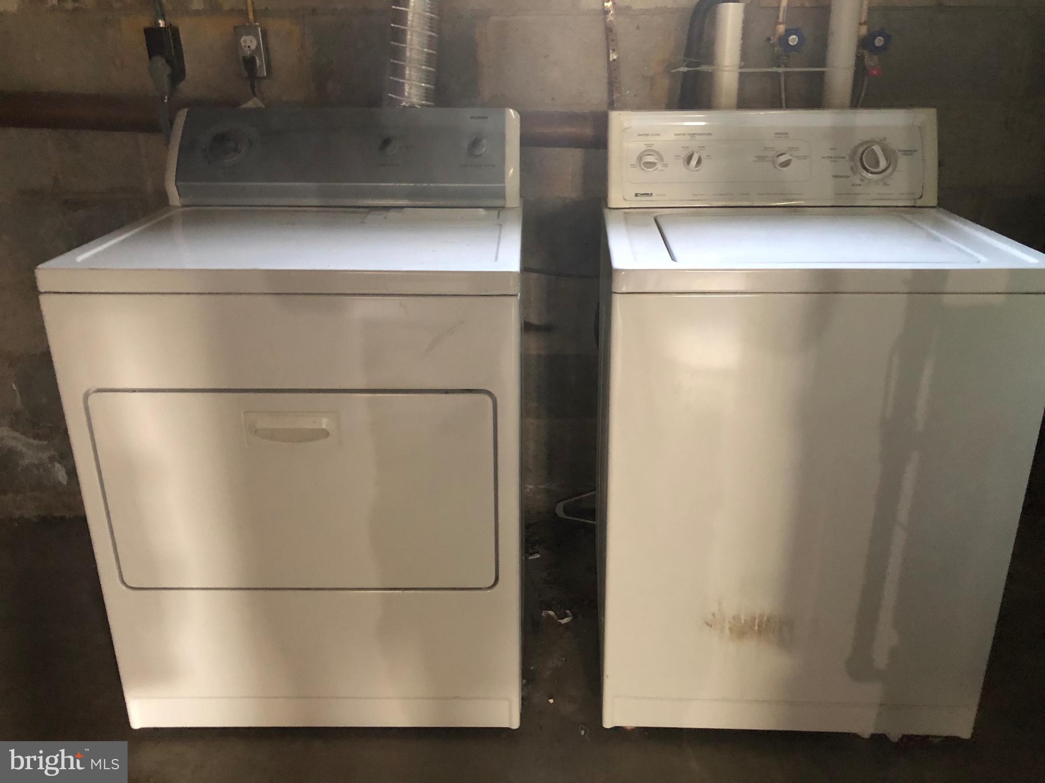 PLEASANTVILLE - Residential Lease