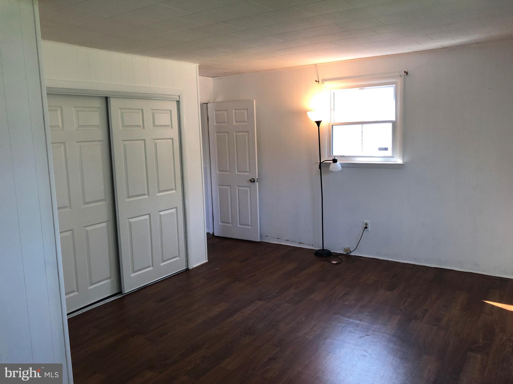 PLEASANTVILLE - Residential Lease