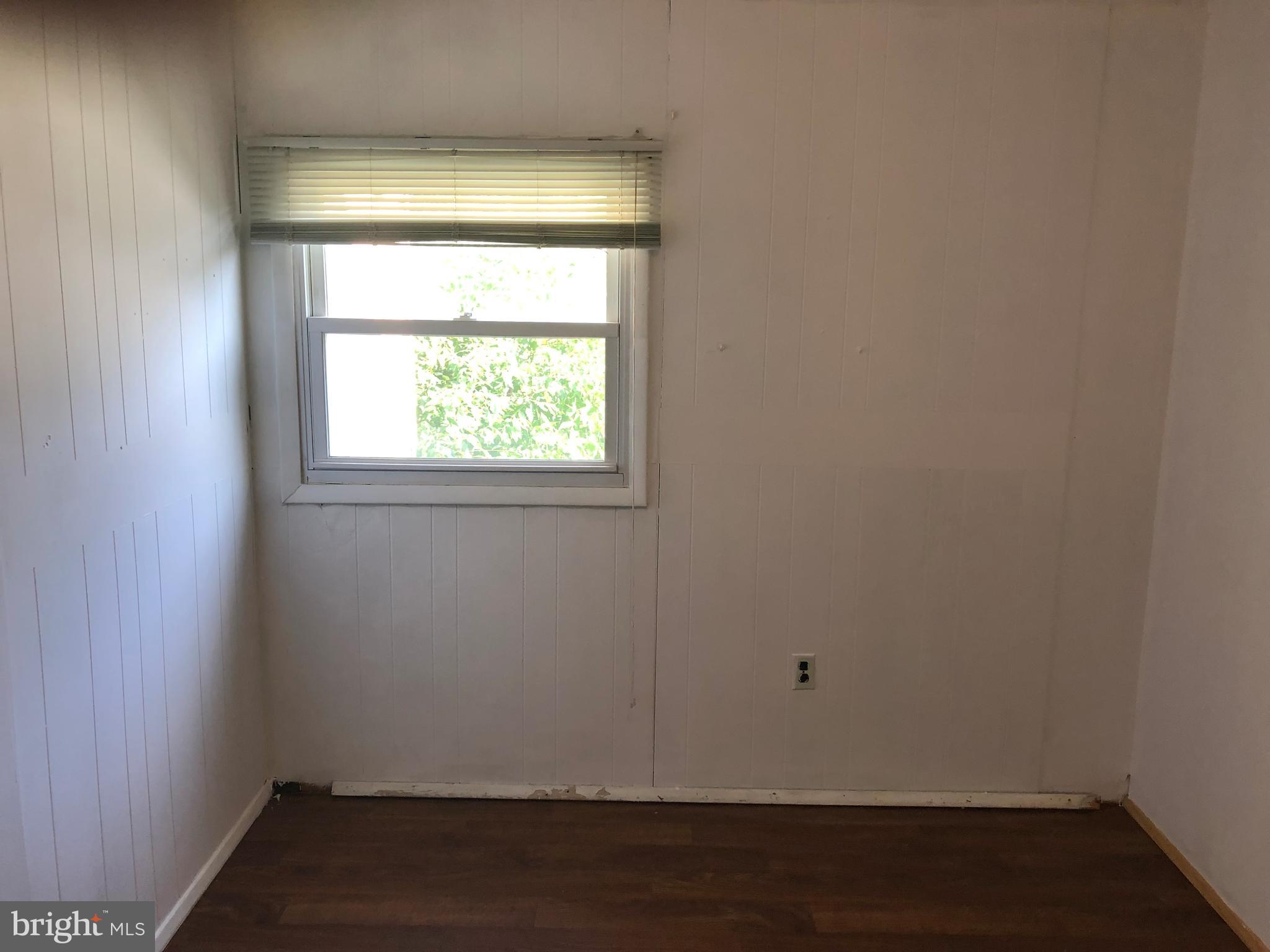 PLEASANTVILLE - Residential Lease