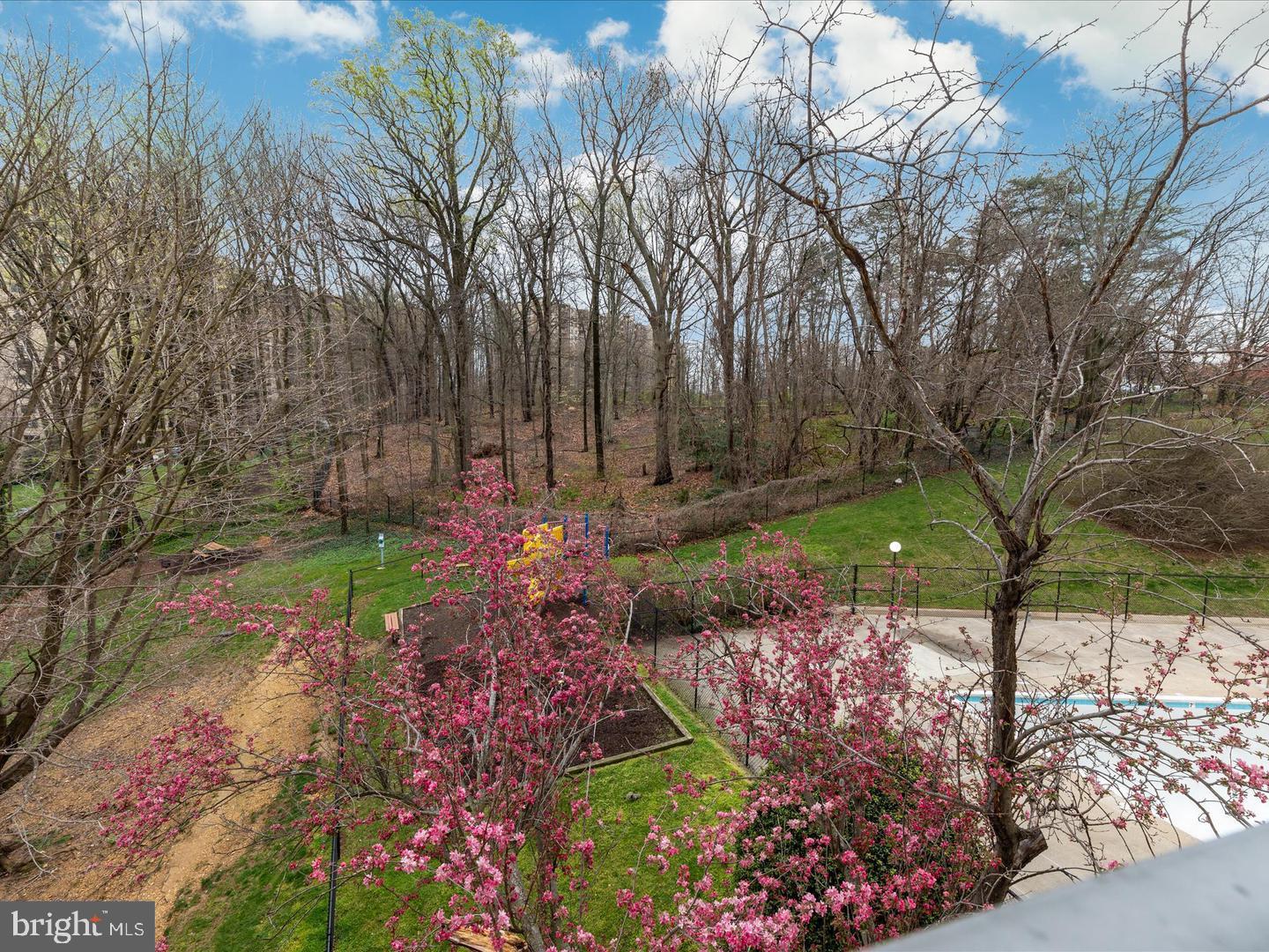 SENTINEL OF LANDMARK - Residential Lease