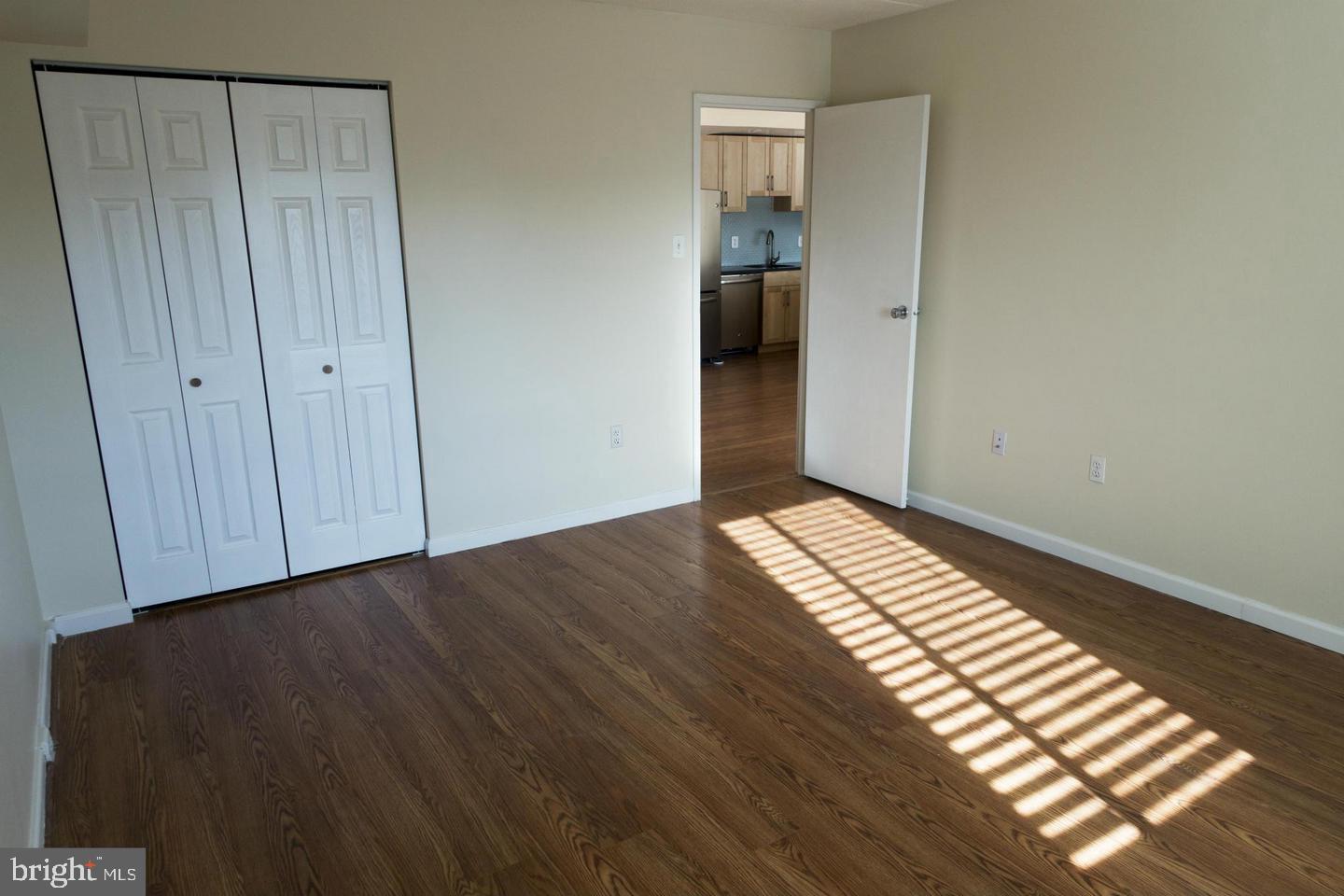 SENTINEL OF LANDMARK - Residential Lease