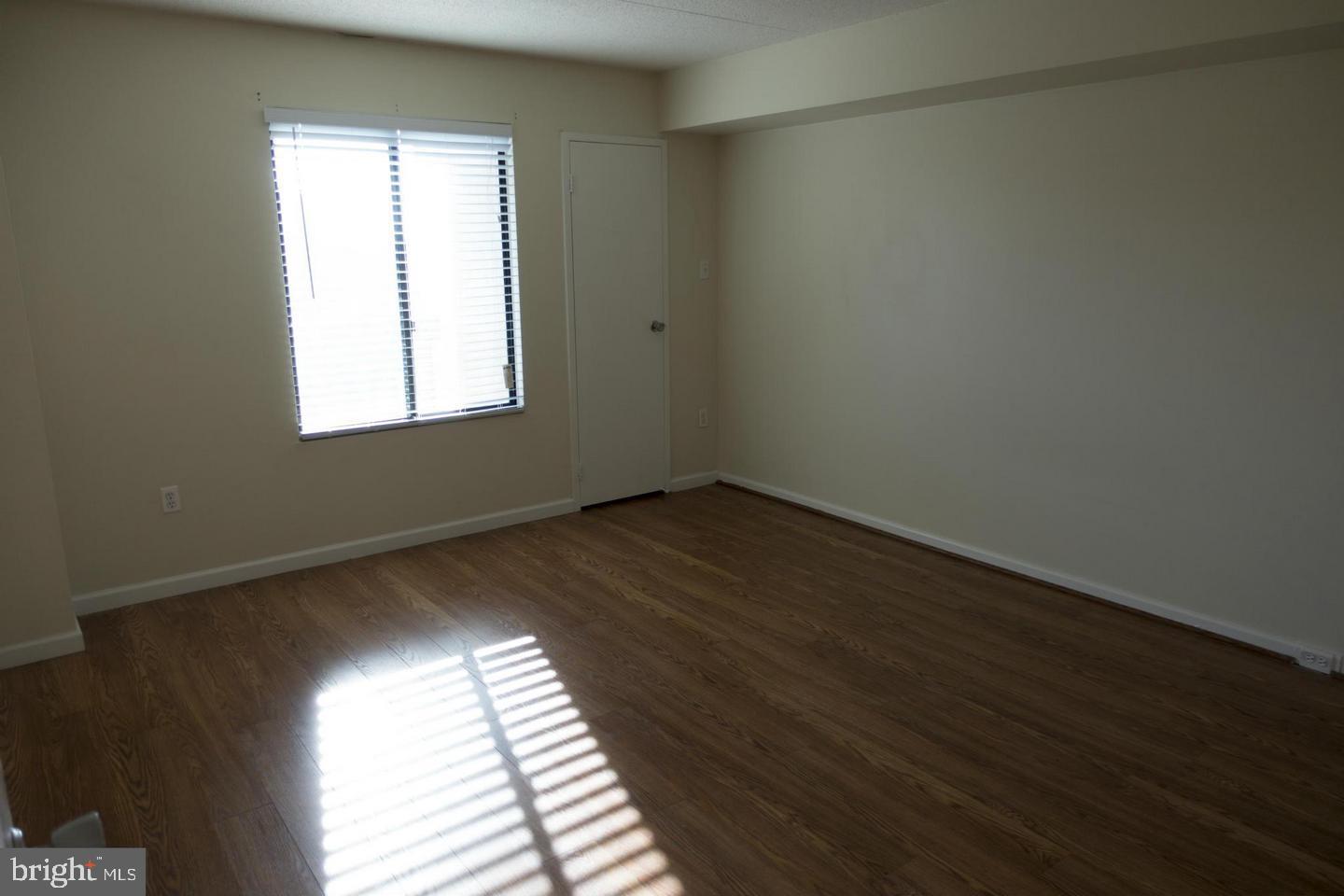 SENTINEL OF LANDMARK - Residential Lease