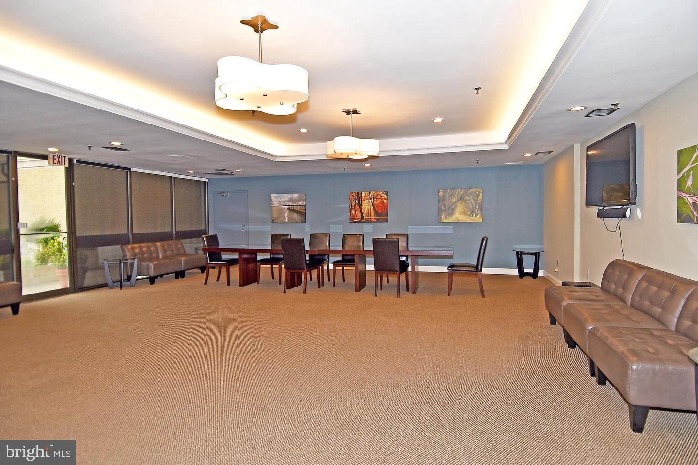 SENTINEL OF LANDMARK - Residential Lease