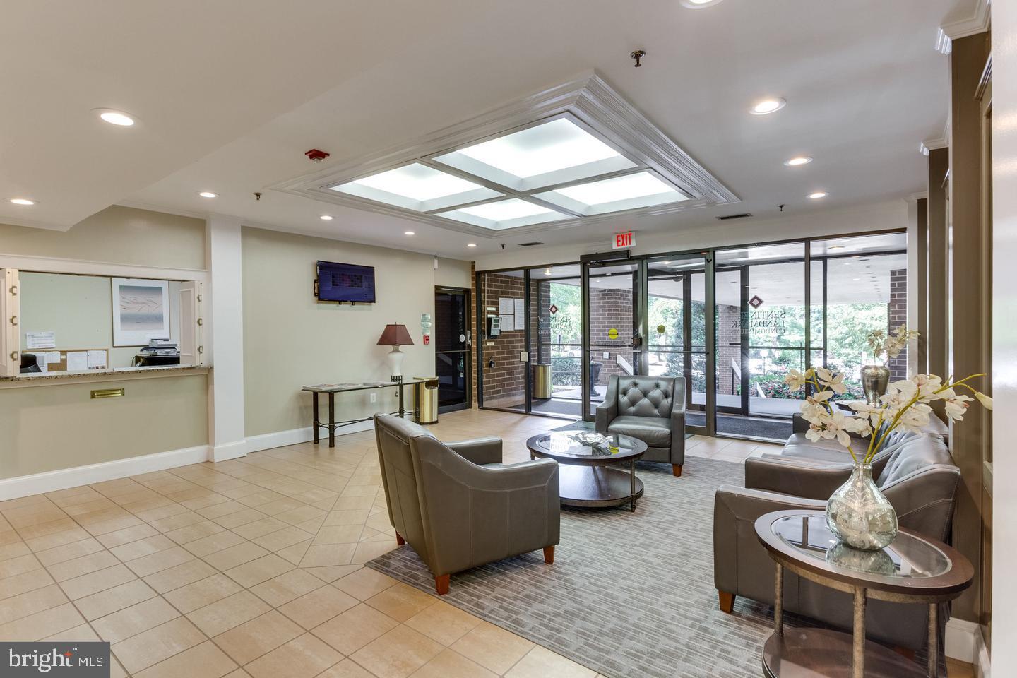 SENTINEL OF LANDMARK - Residential Lease