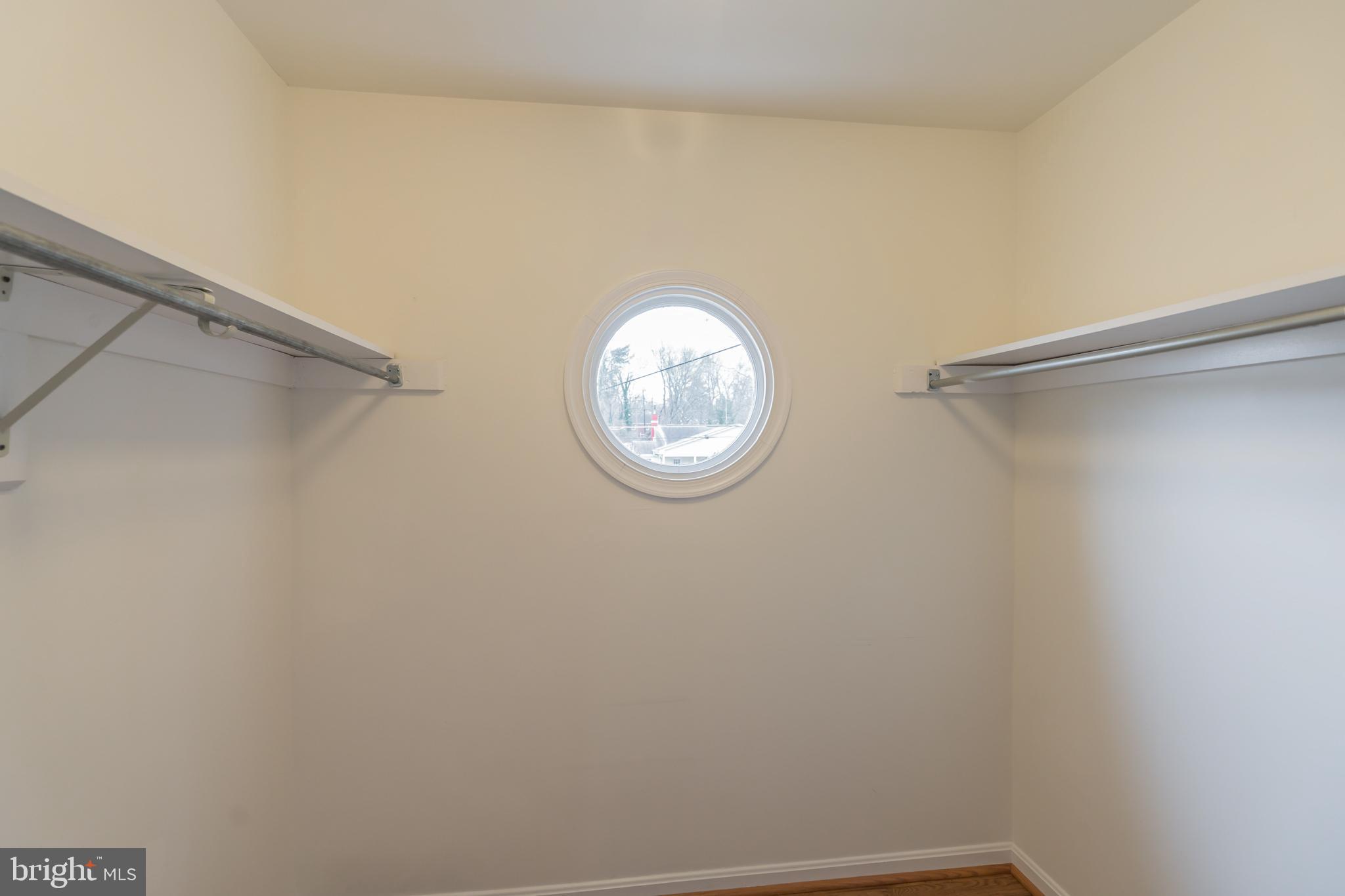 FAIRVIEW - Residential