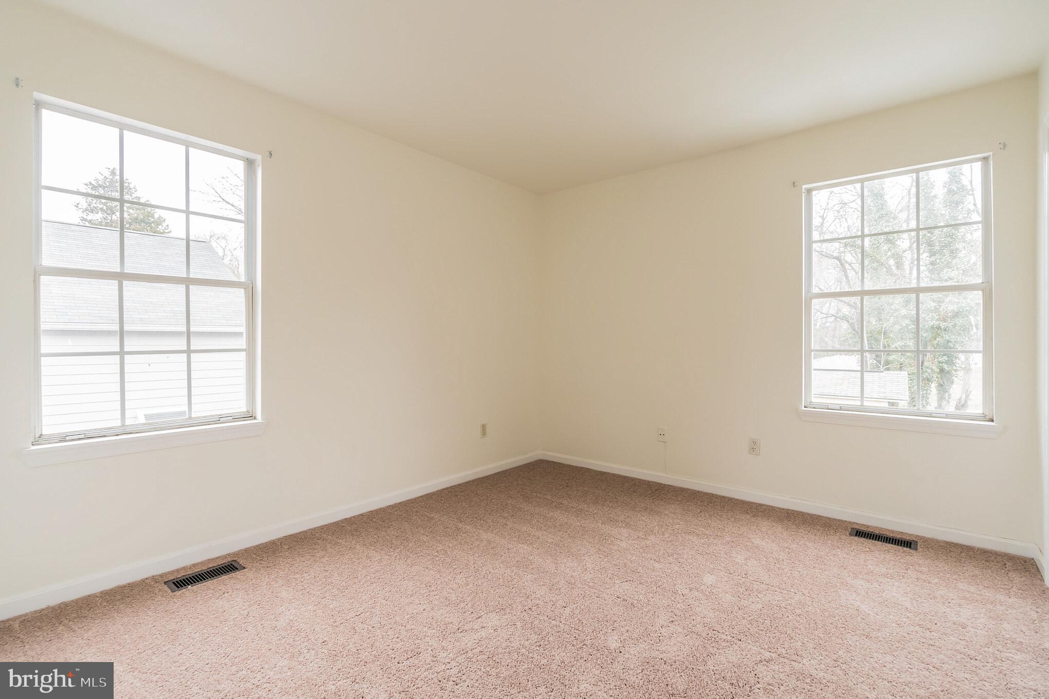 FAIRVIEW - Residential