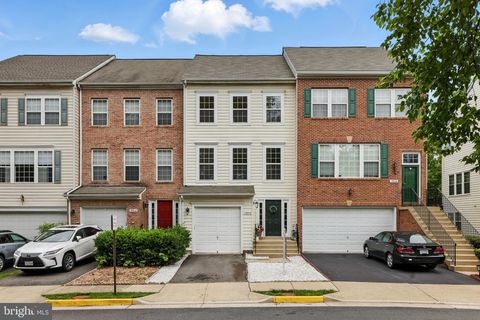 13910 GOTHIC DRIVE CENTREVILLE VA 20121