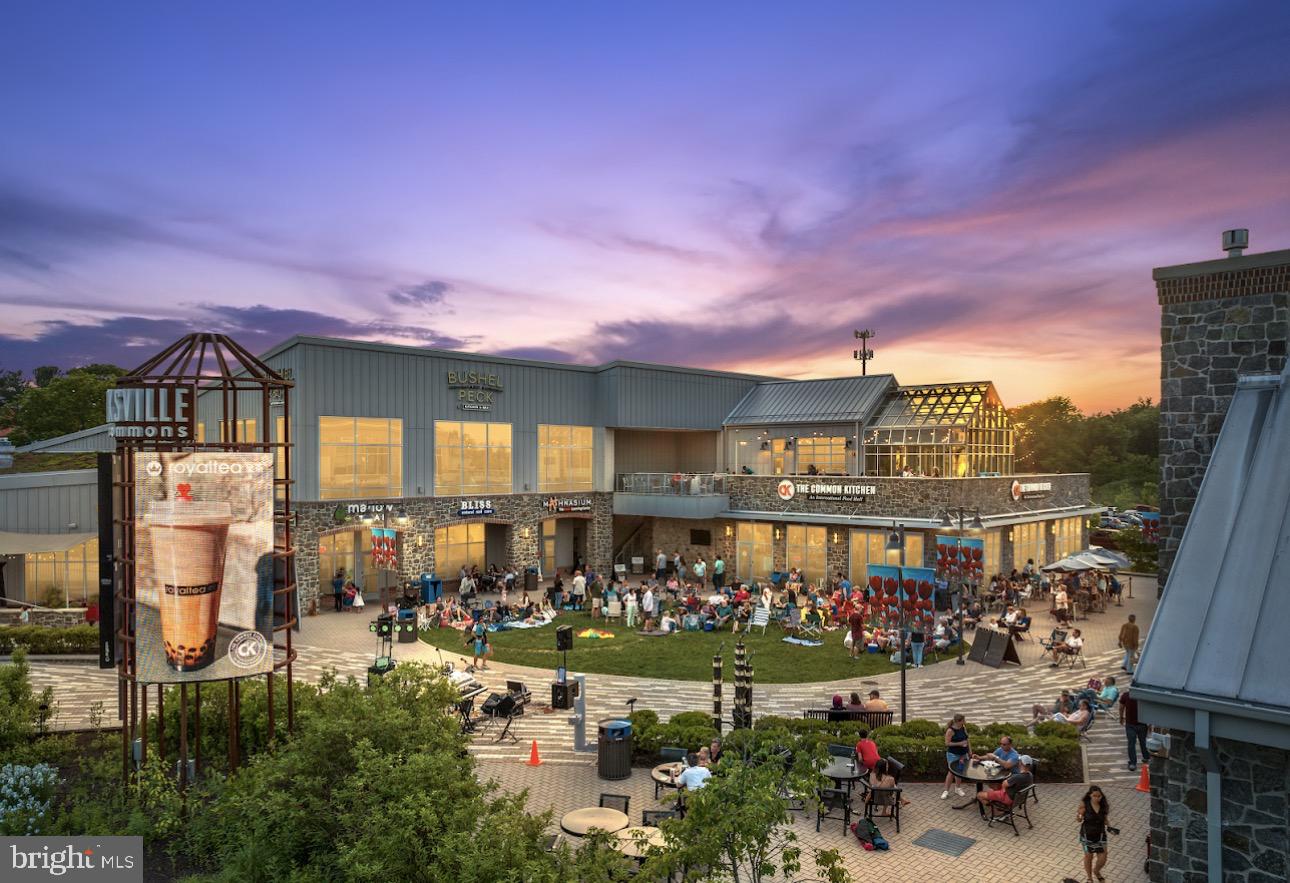 CHAPEL WOODS - Residential