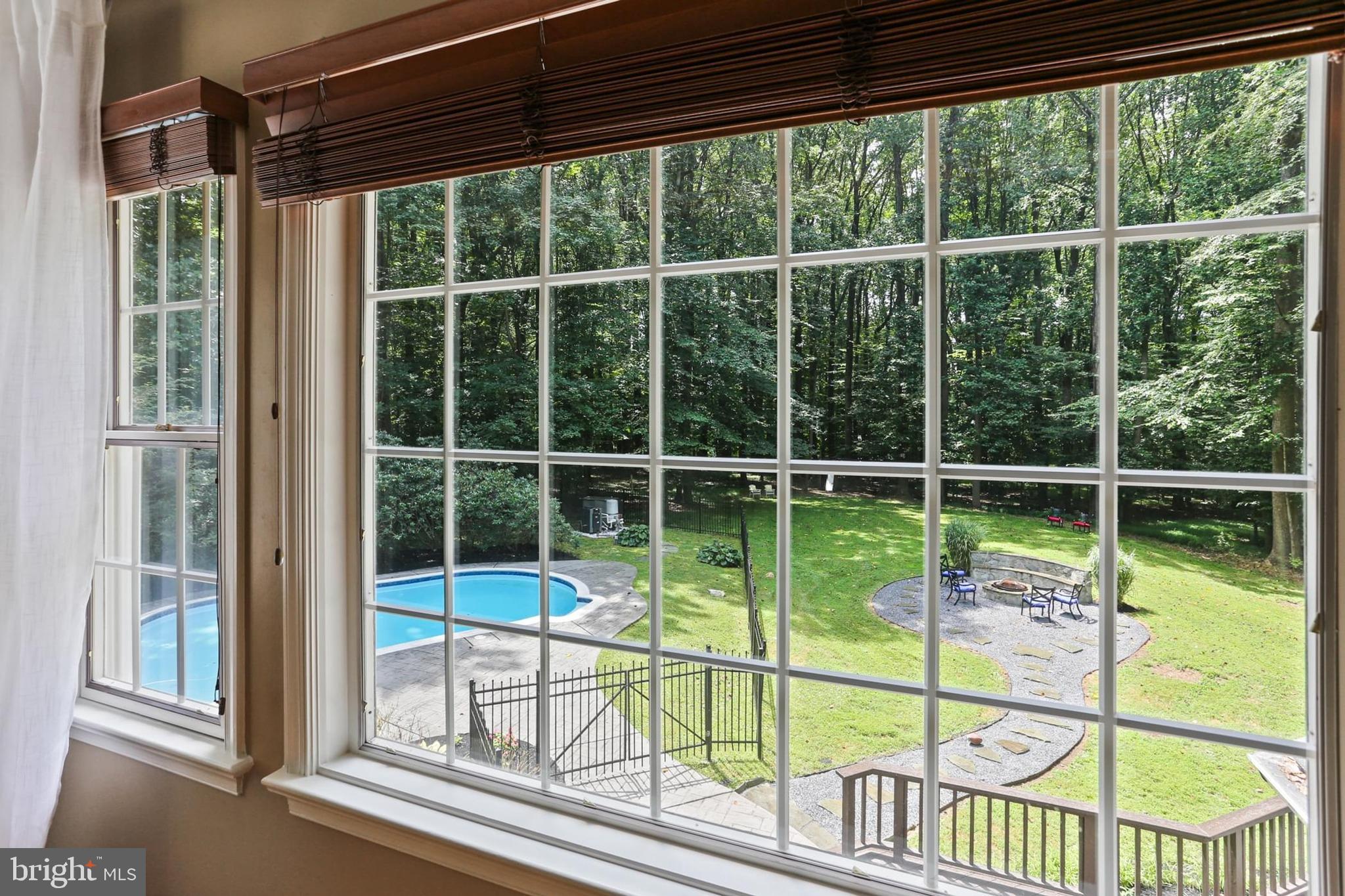 CHAPEL WOODS - Residential