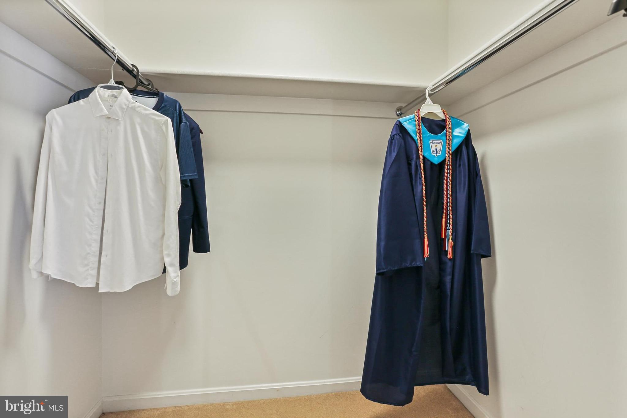 CHAPEL WOODS - Residential