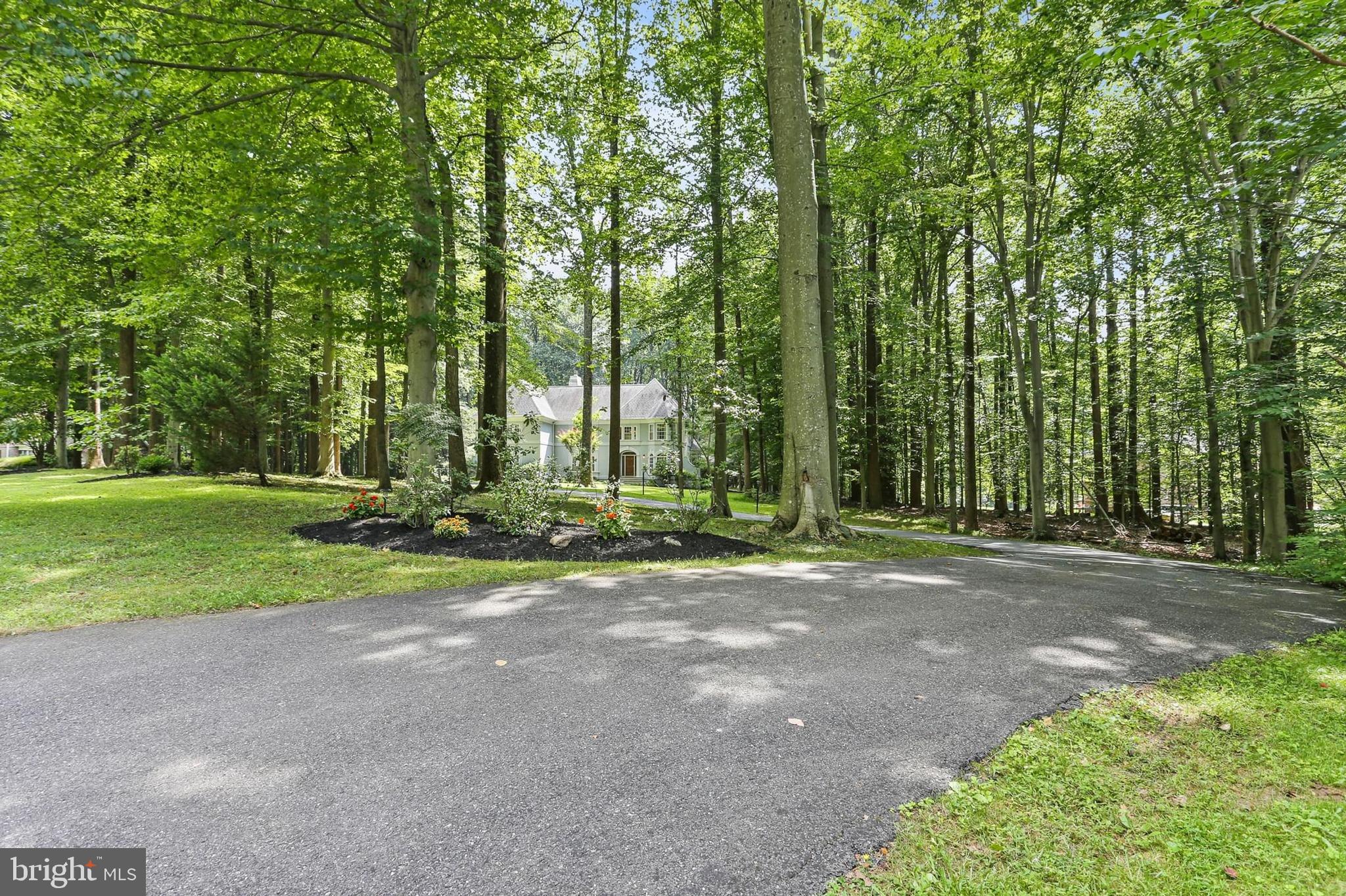 CHAPEL WOODS - Residential