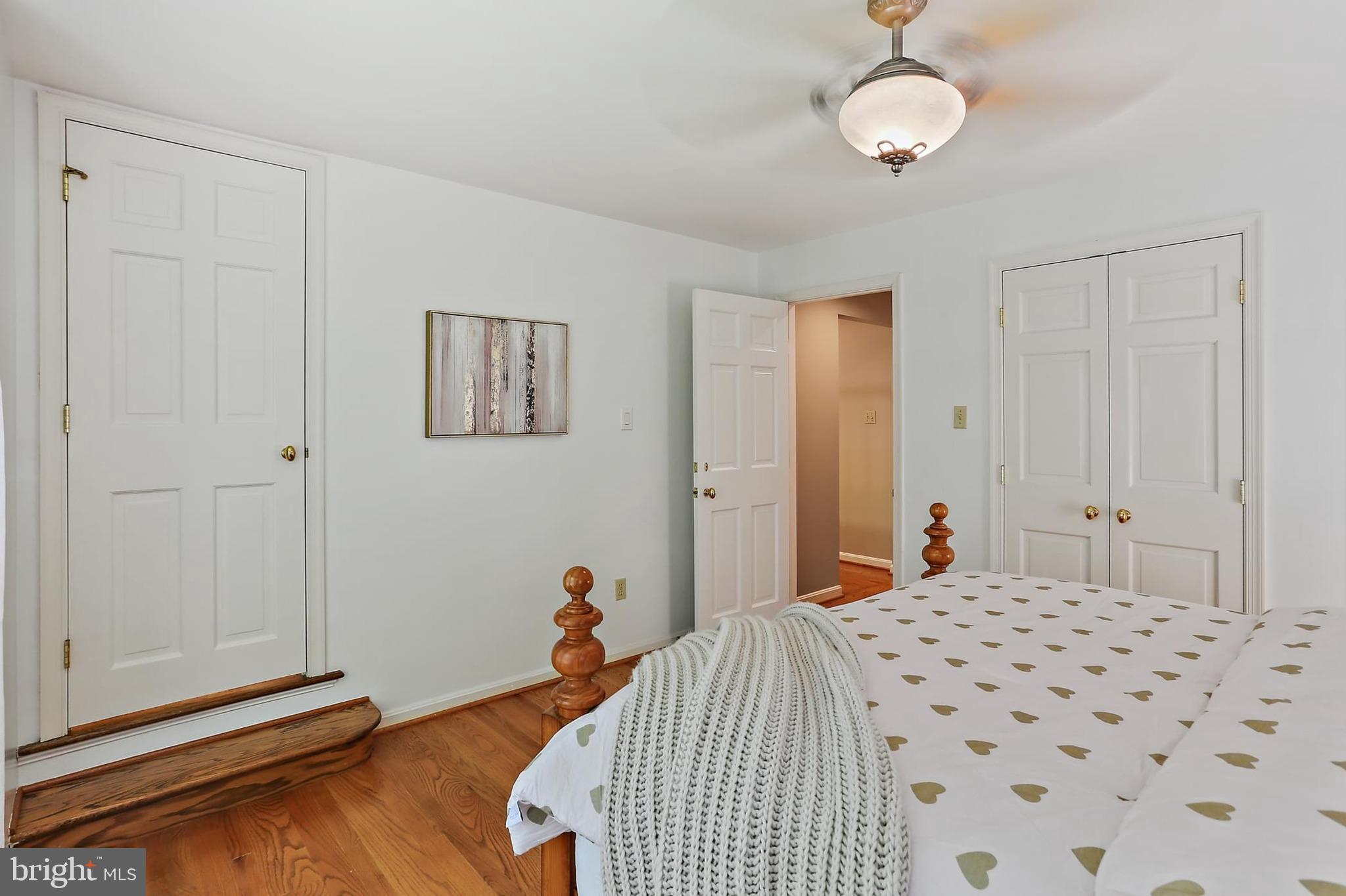 CHAPEL WOODS - Residential