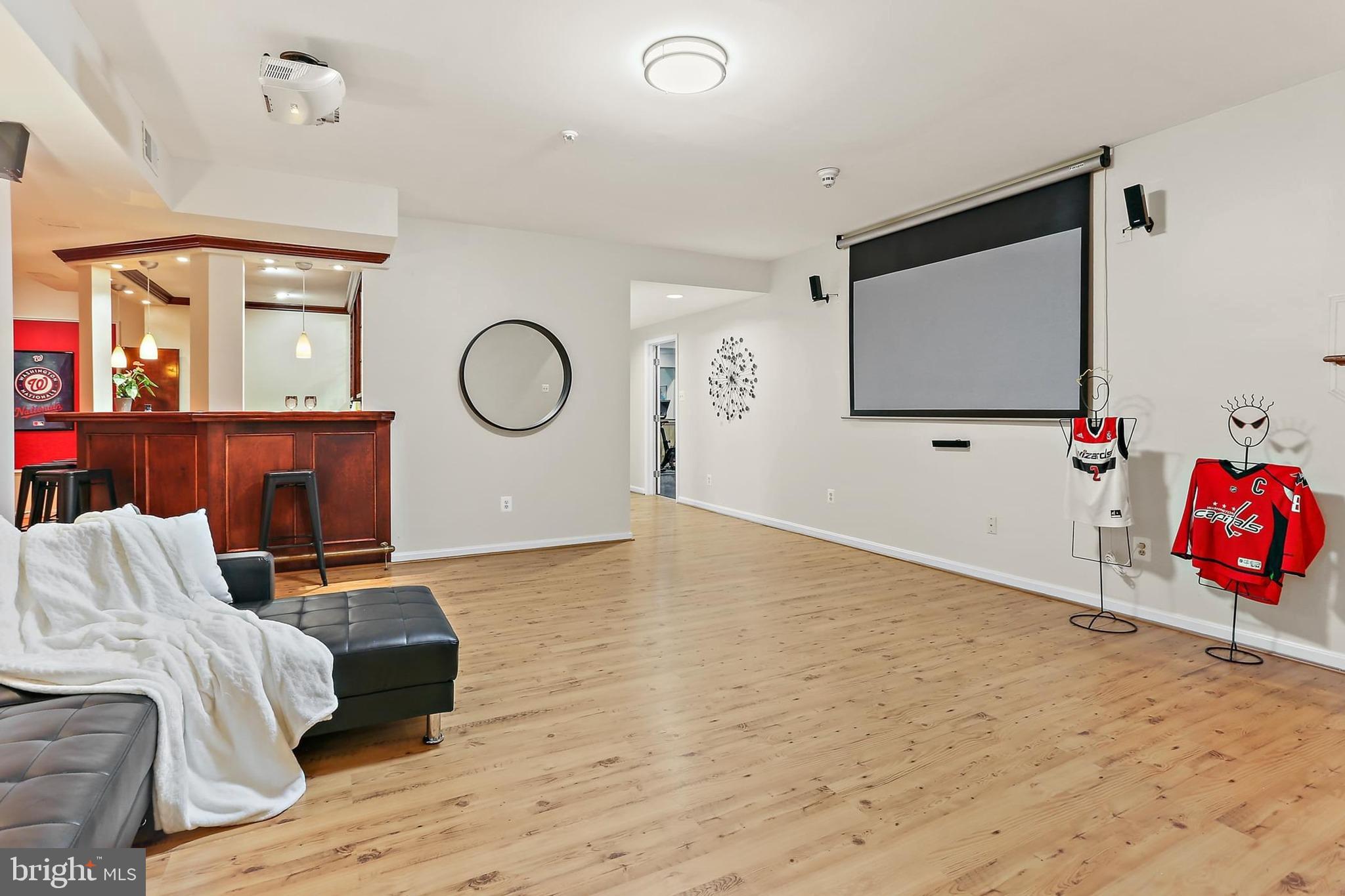 CHAPEL WOODS - Residential