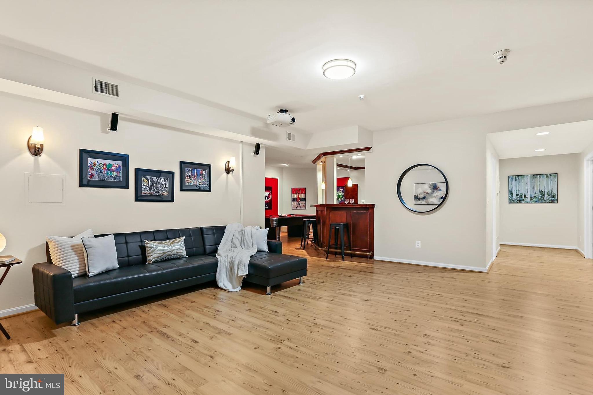 CHAPEL WOODS - Residential