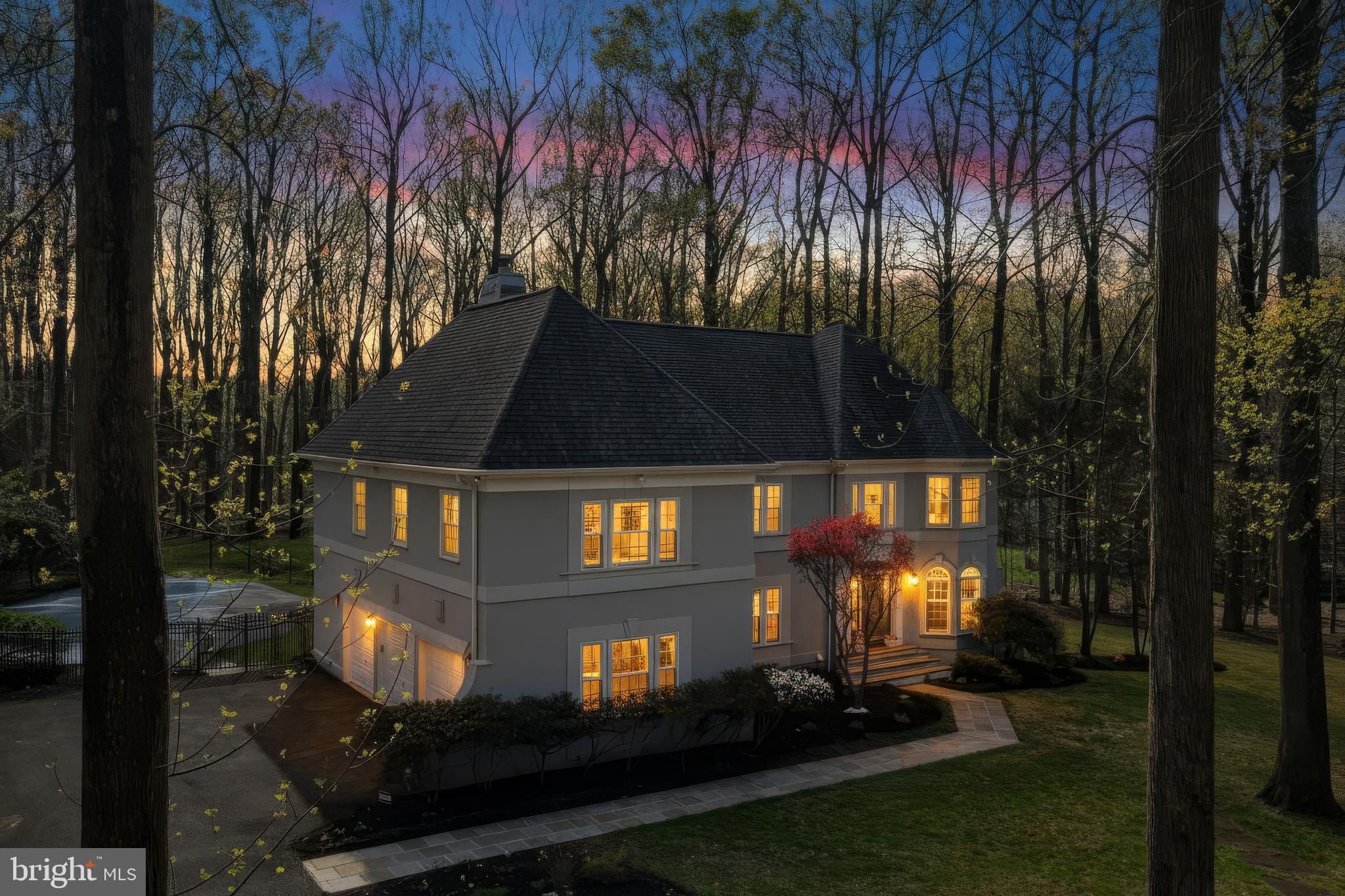 CHAPEL WOODS - Residential